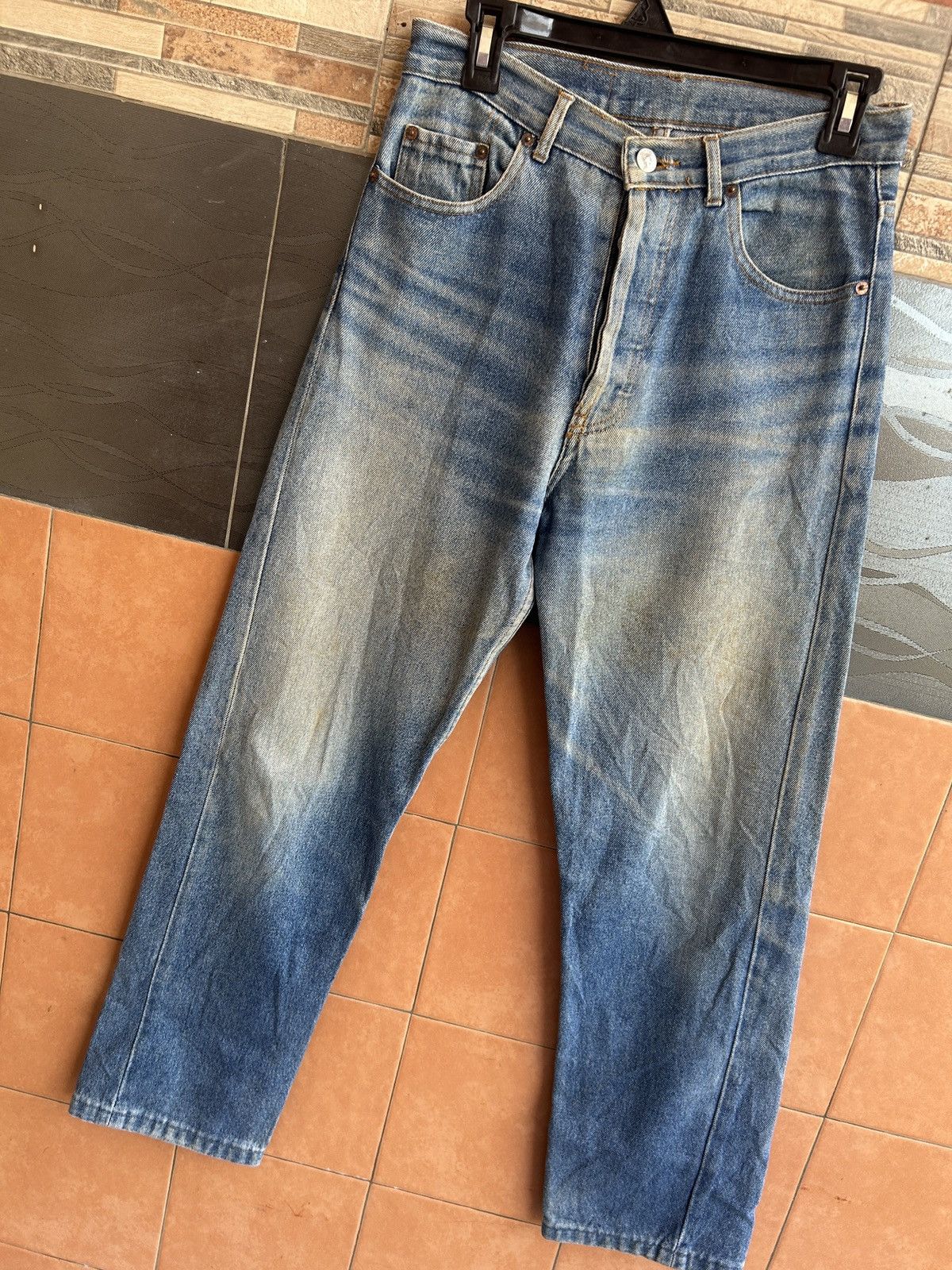 Levi's Vintage Levi’s Jeans Size US 28 / EU 44 - 2 Thumbnail