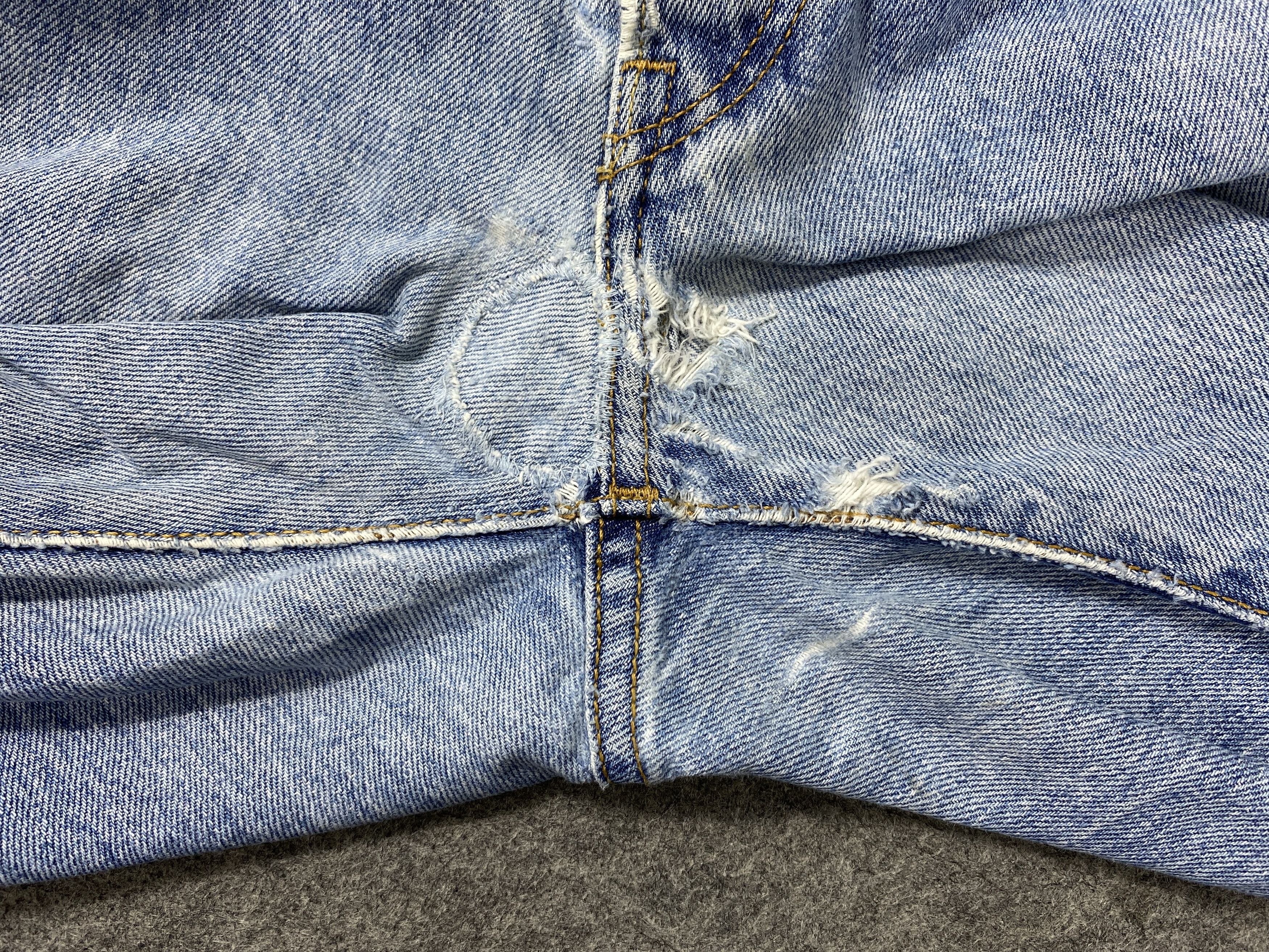 Levi's Distressed Blue Vintage Levi's 501 34x31.5 Denim -JN2241 Size US 34 / EU 50 - 10 Thumbnail