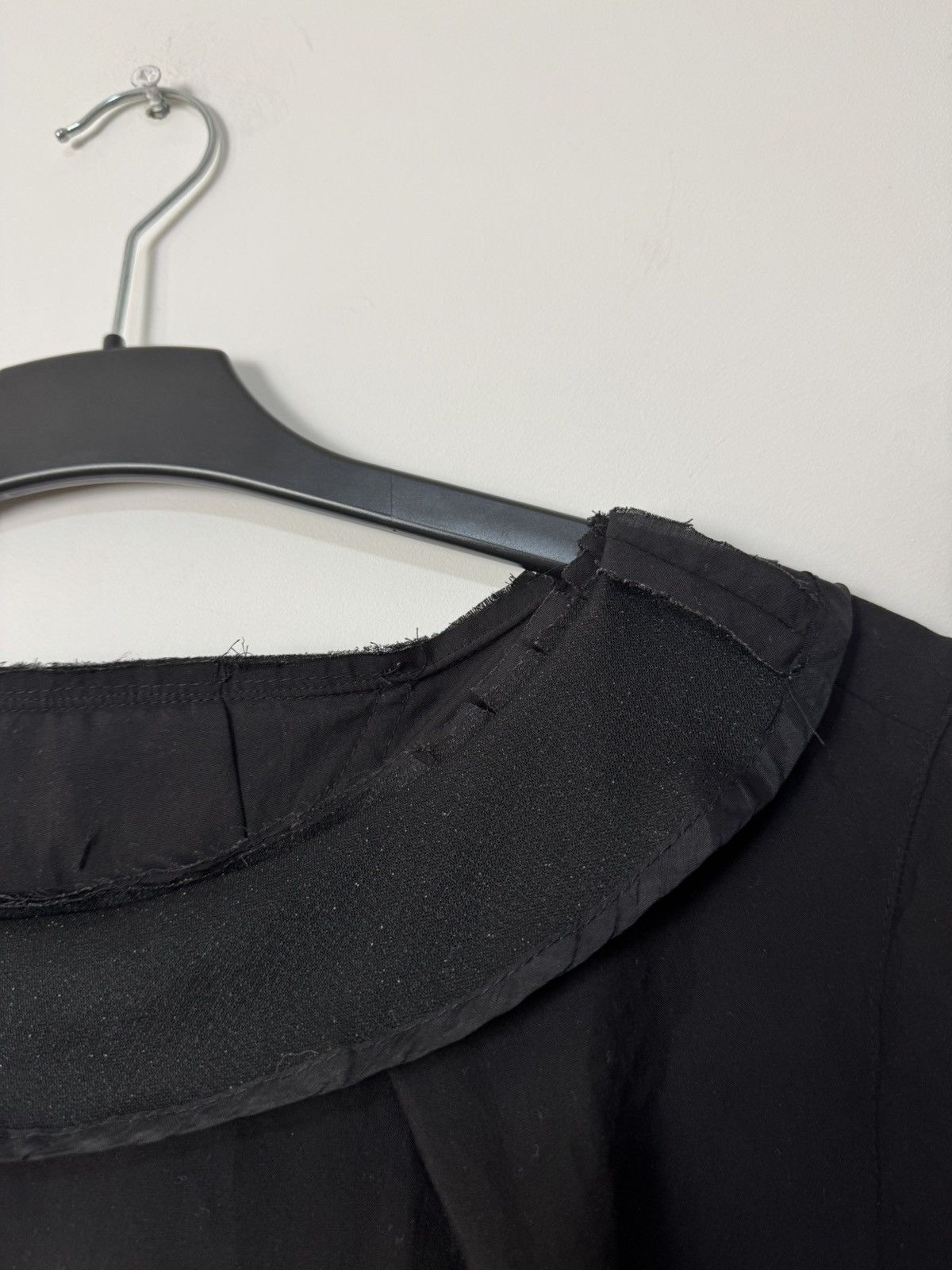 Acne Studios Vintage Acne Studios Black Avant Garde Frayed Collar Dress Size S / US 4 / IT 40 - 11 Thumbnail