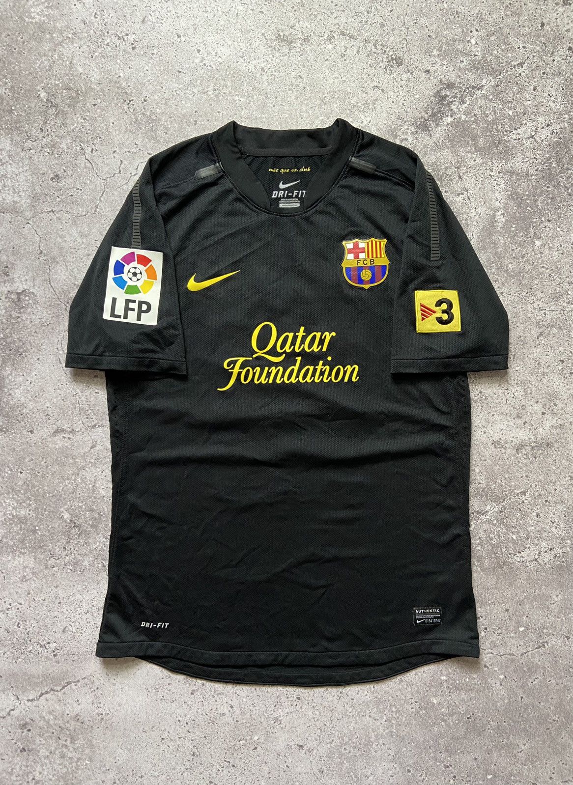 Nike Barcelona Messi 2011-12 Nike Player Version Jersey Size US L / EU 52-54 / 3 - 2 Thumbnail