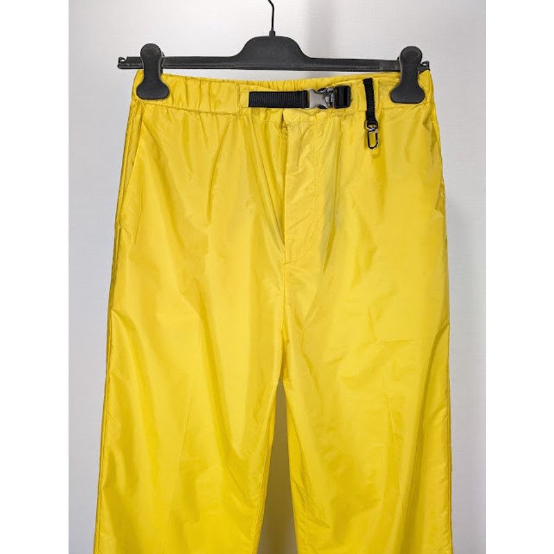 Prada o1rshd1 Re-Nylon Piuma Trousers in Yellow Size US 30 / EU 46 - 5 Thumbnail