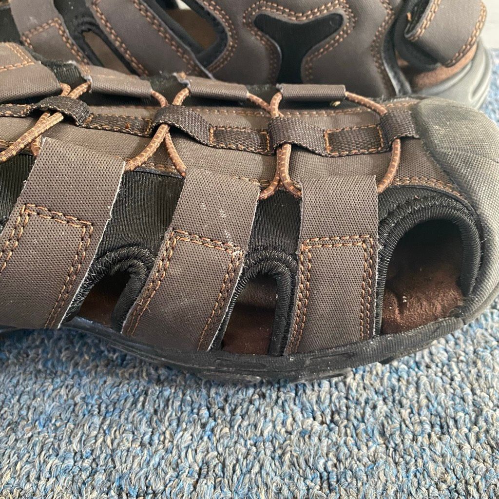 SKECHERS Skechers men 11 extra wide fit slip on sandals w/adjustable Size US 11 / EU 44 - 6 Thumbnail
