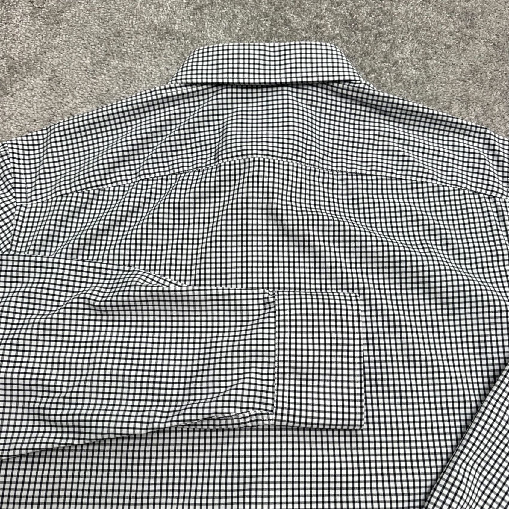 UNTUCKit UNTUCKit Wagner Shirt Mens Medium Black White Gingham Check Button Down Nylon Size US M / EU 48-50 / 2 - 4 Thumbnail