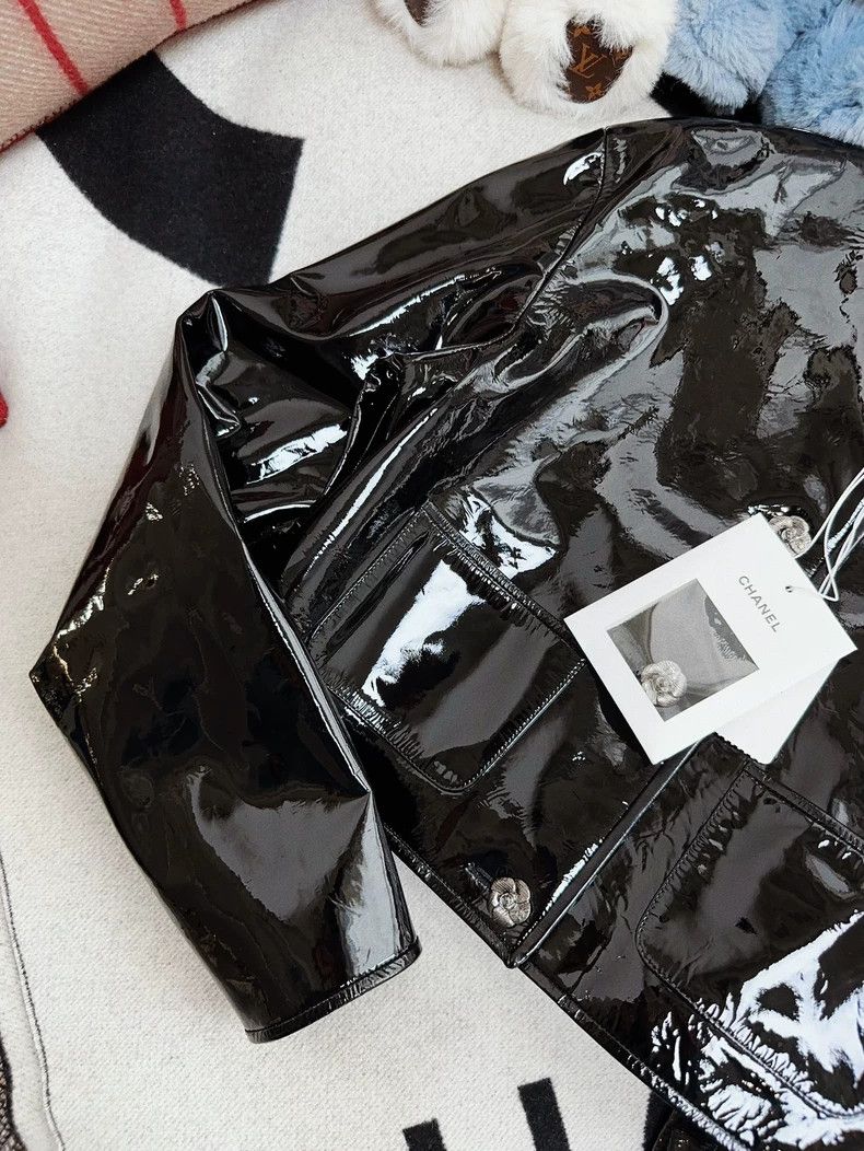Chanel Chanel 23k black patent leather shiny leather jacket Size XS / US 0-2 / IT 36-38 - 3 Thumbnail