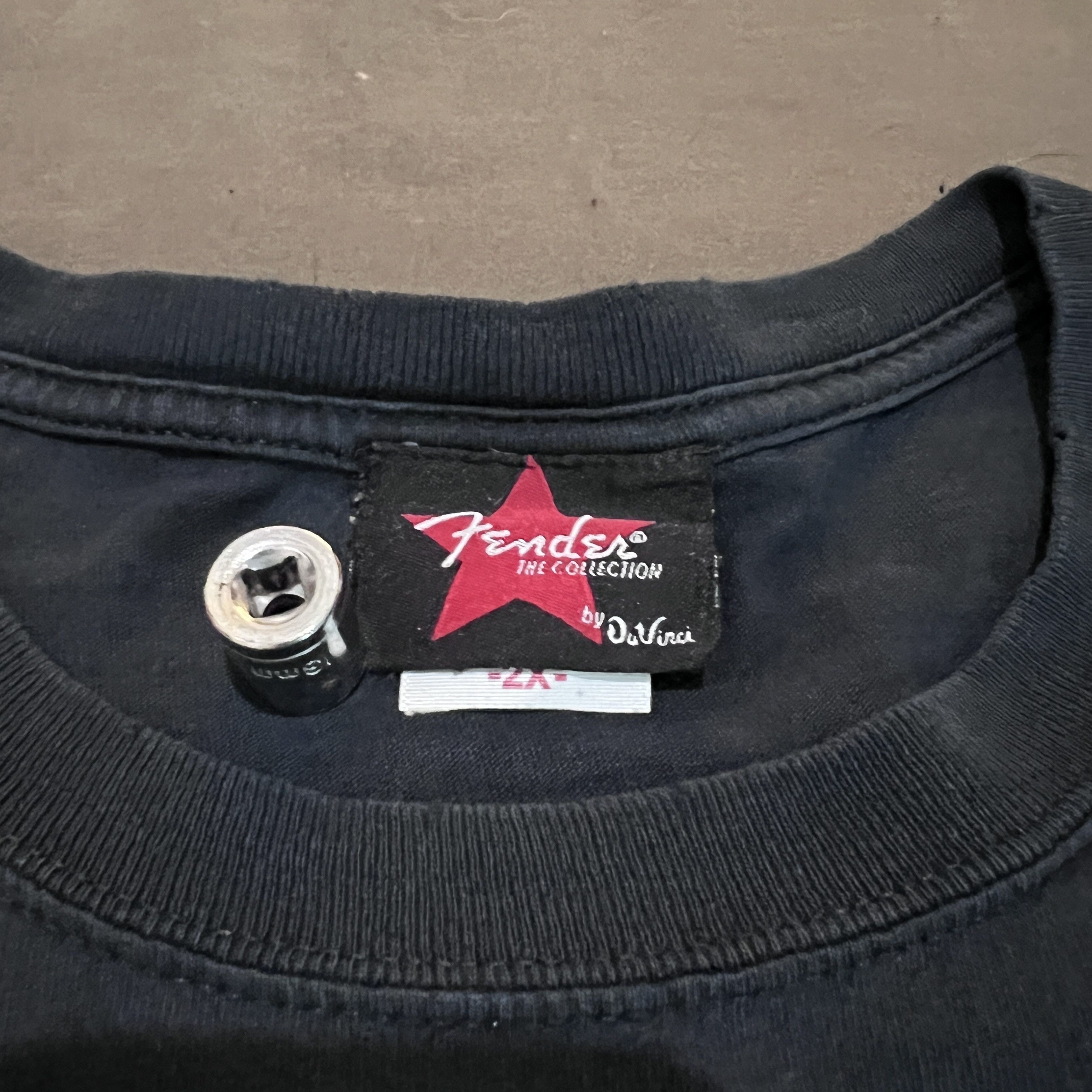 Band Tees × Vintage Vintage Y2K Fender Precision Bass Guitar Promo Tee 2XL Faded Size US XXL / EU 58 / 5 - 6 Thumbnail