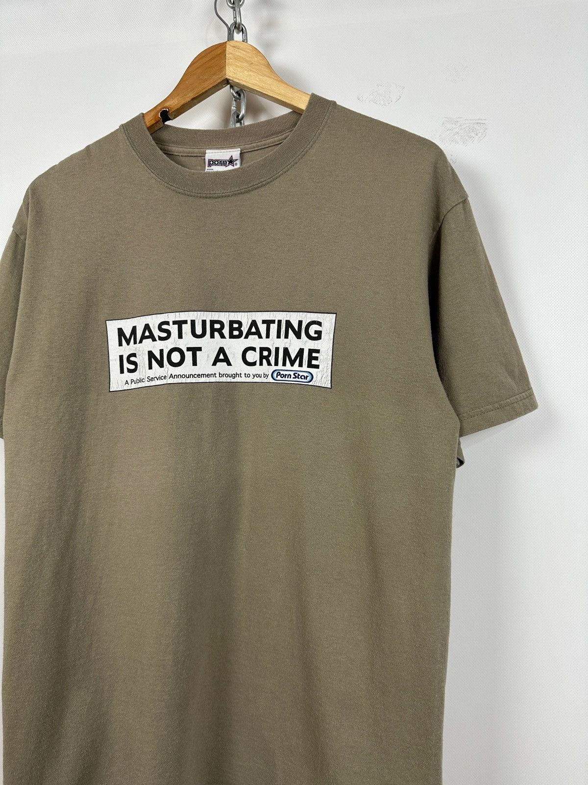 Girl Skateboards Vintage Pornstar Masturbating Is Not A Crime T-Shirt Size US M / EU 48-50 / 2 - 5 Thumbnail