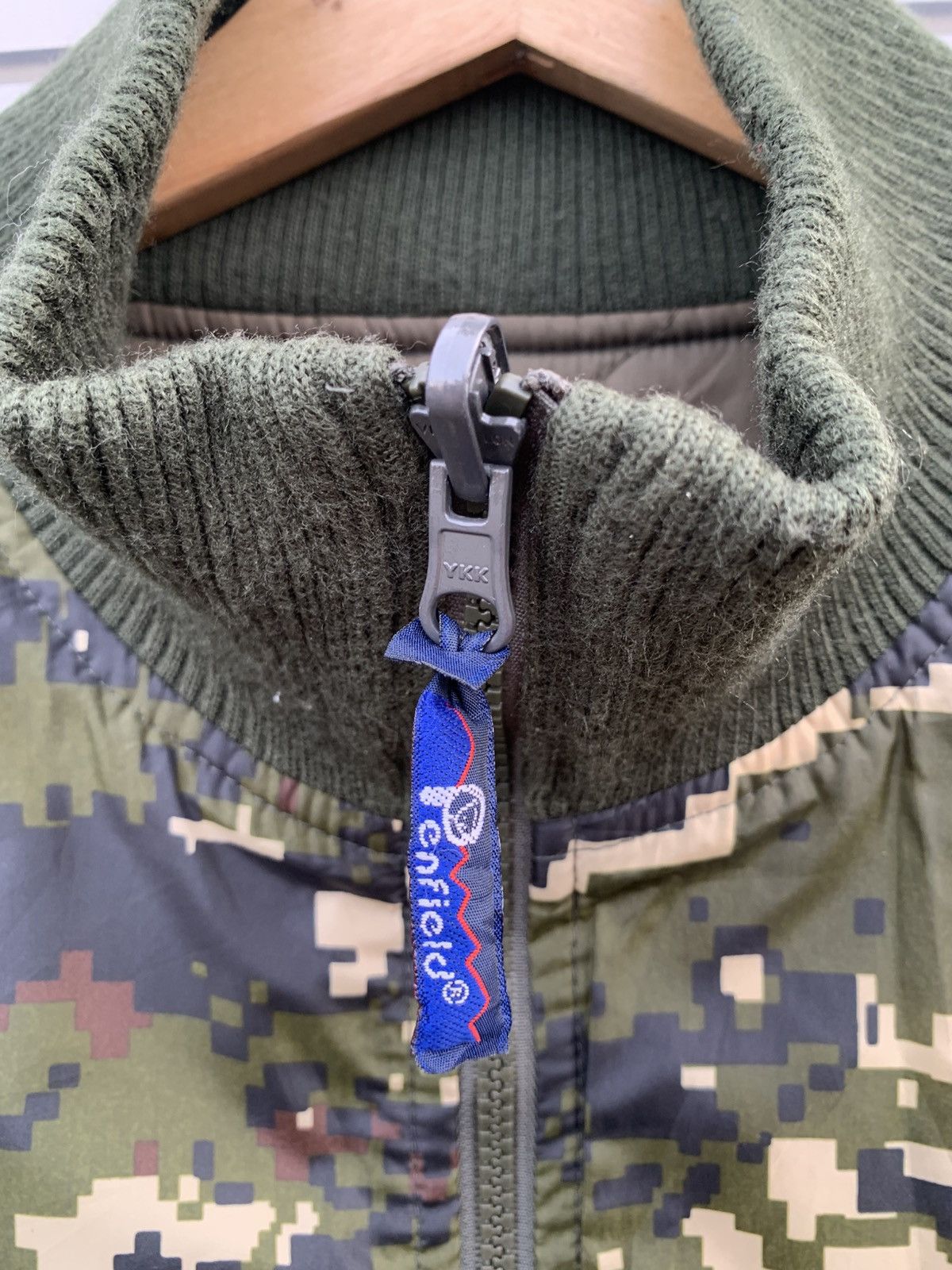 Penfield Vintage Penfield Camo Reversible Puffer Jacket Size US L / EU 52-54 / 3 - 13 Thumbnail