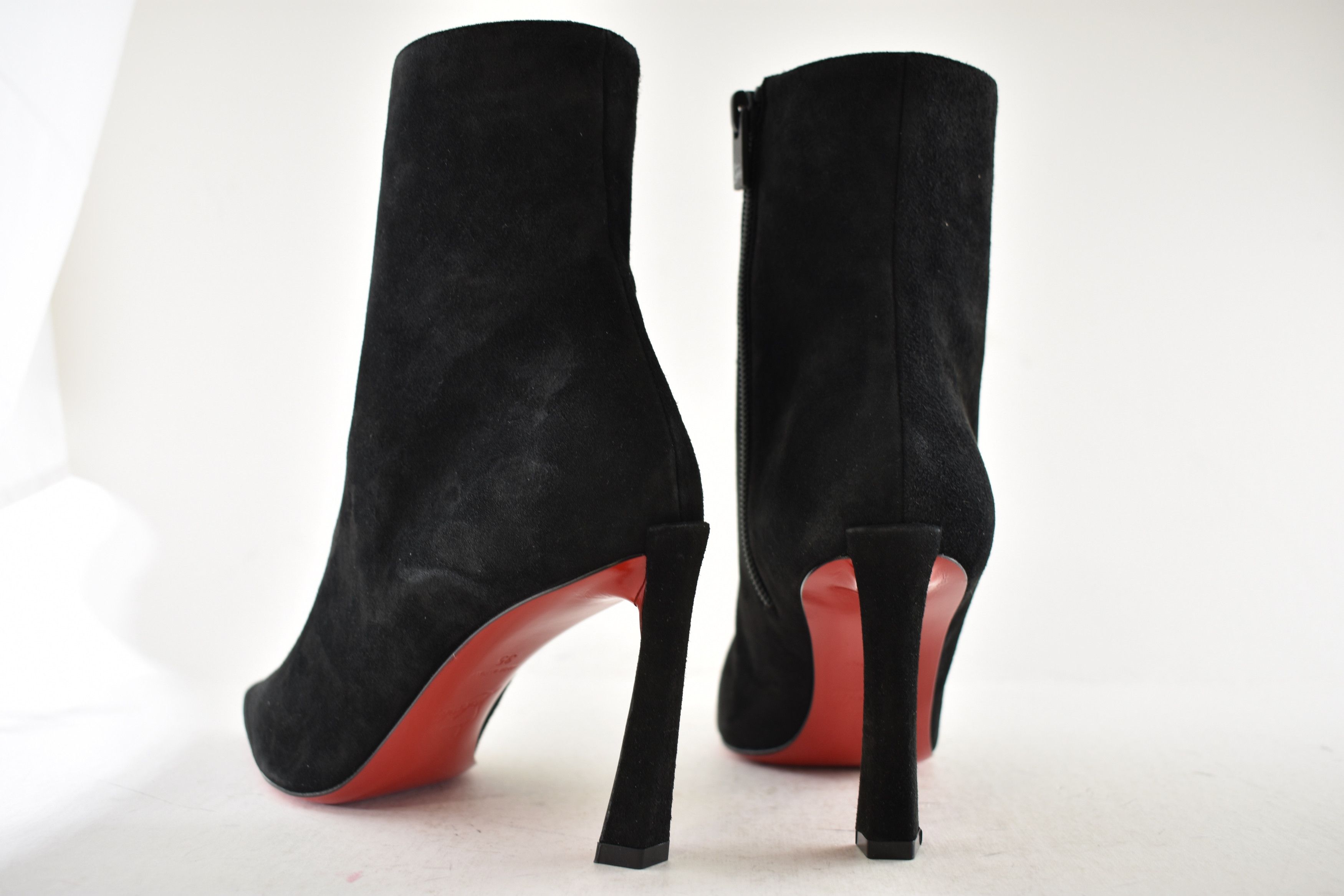 Christian Louboutin Condora Booty 85 Black Suede Pointed Ankle Heel Boot 36.5 Size US 6.5 / IT 36.5 - 13 Thumbnail