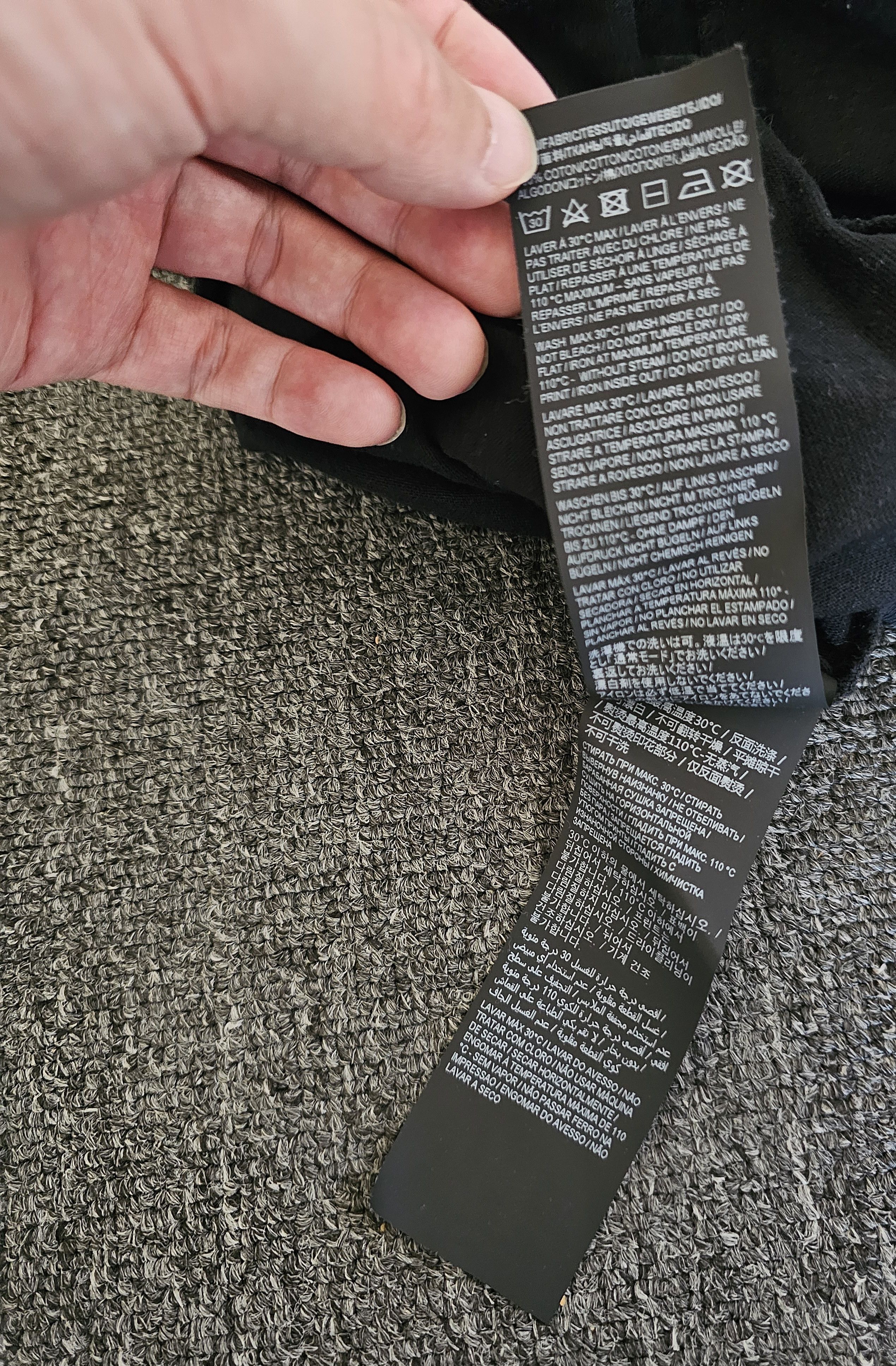 Saint Laurent Paris Saint Laurent Men's Black T-Shirt Size M Size US M / EU 48-50 / 2 - 6 Thumbnail