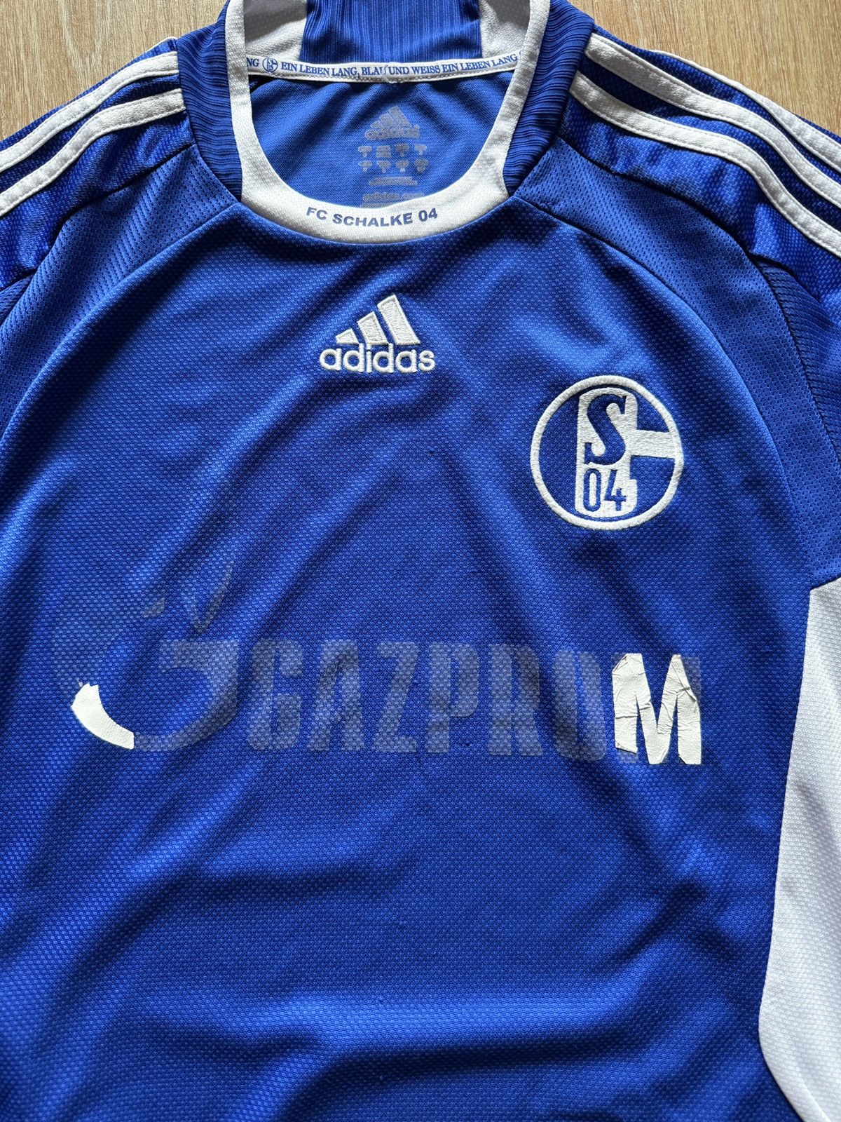 Adidas FC Schalke 04 Home Kit 2008 2009 and 2010 Size US M / EU 48-50 / 2 - 3 Thumbnail