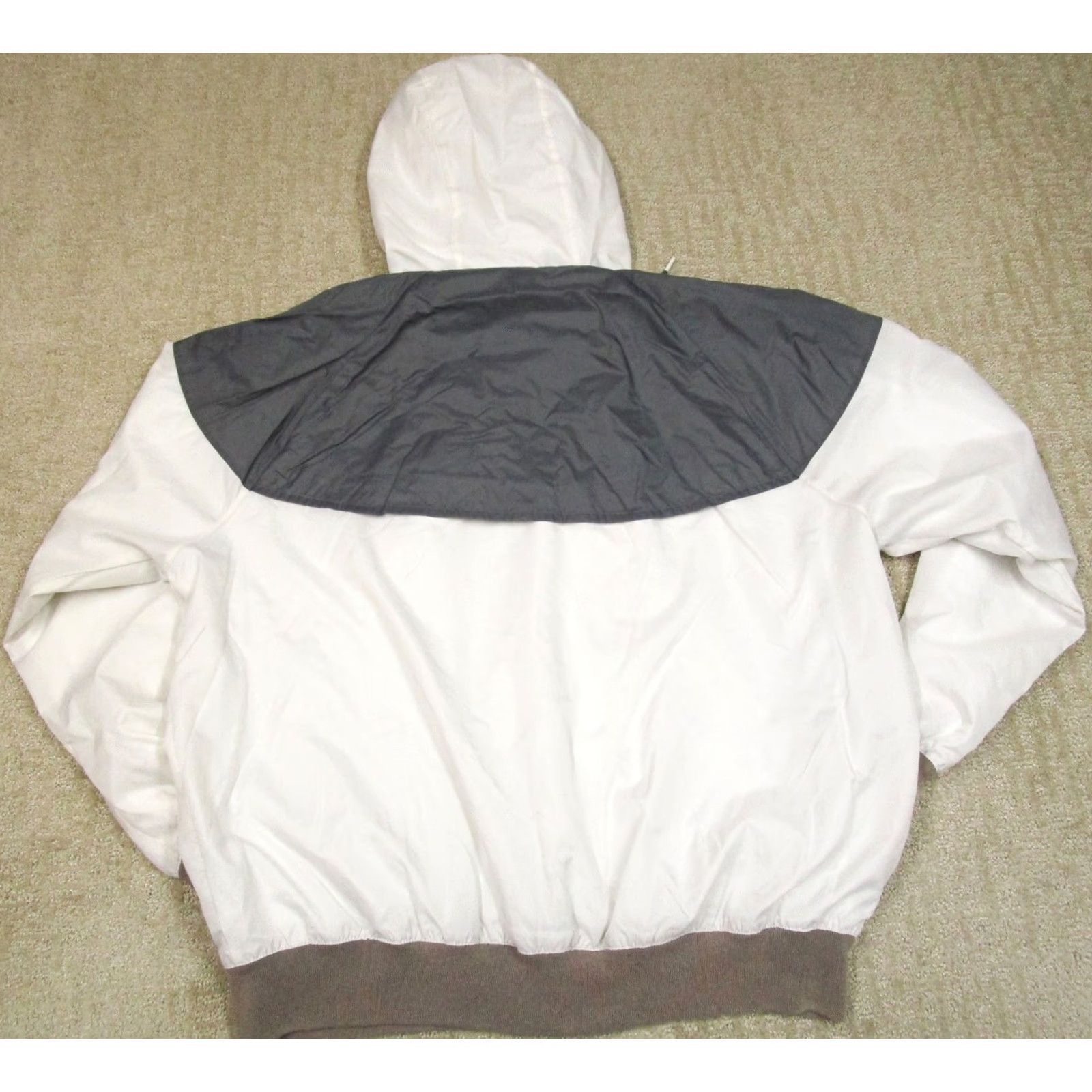Nike Nike Jacket Men L White Gray Windbreaker Hooded Lightweight Logo Sports Casual Soccer USA Windbreaker Size US L / EU 52-54 / 3 - 5 Thumbnail