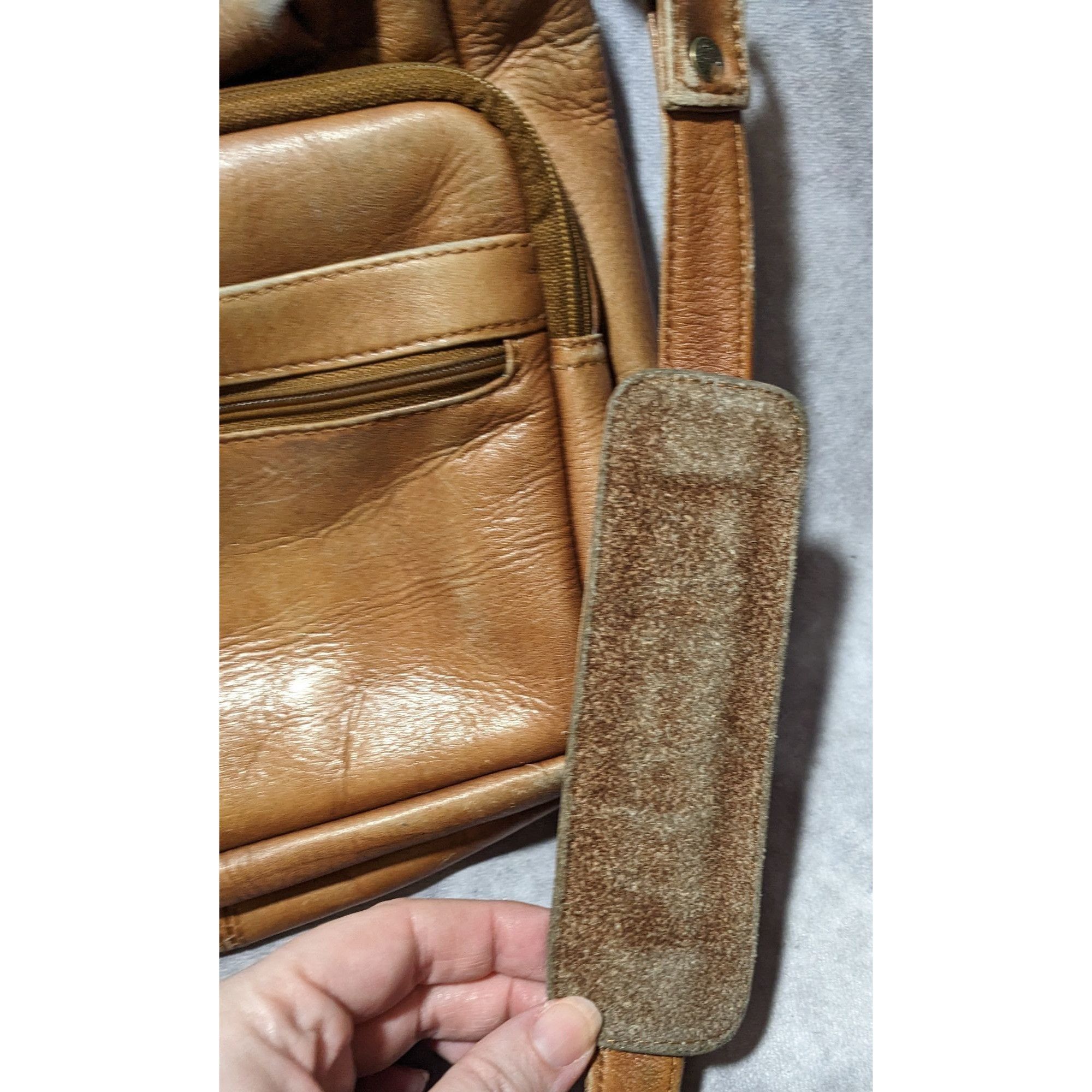 Wilsons Leather Vintage Wilson's Adventure Bound Originals Multi-Pocket Leat Size ONE SIZE - 12 Thumbnail
