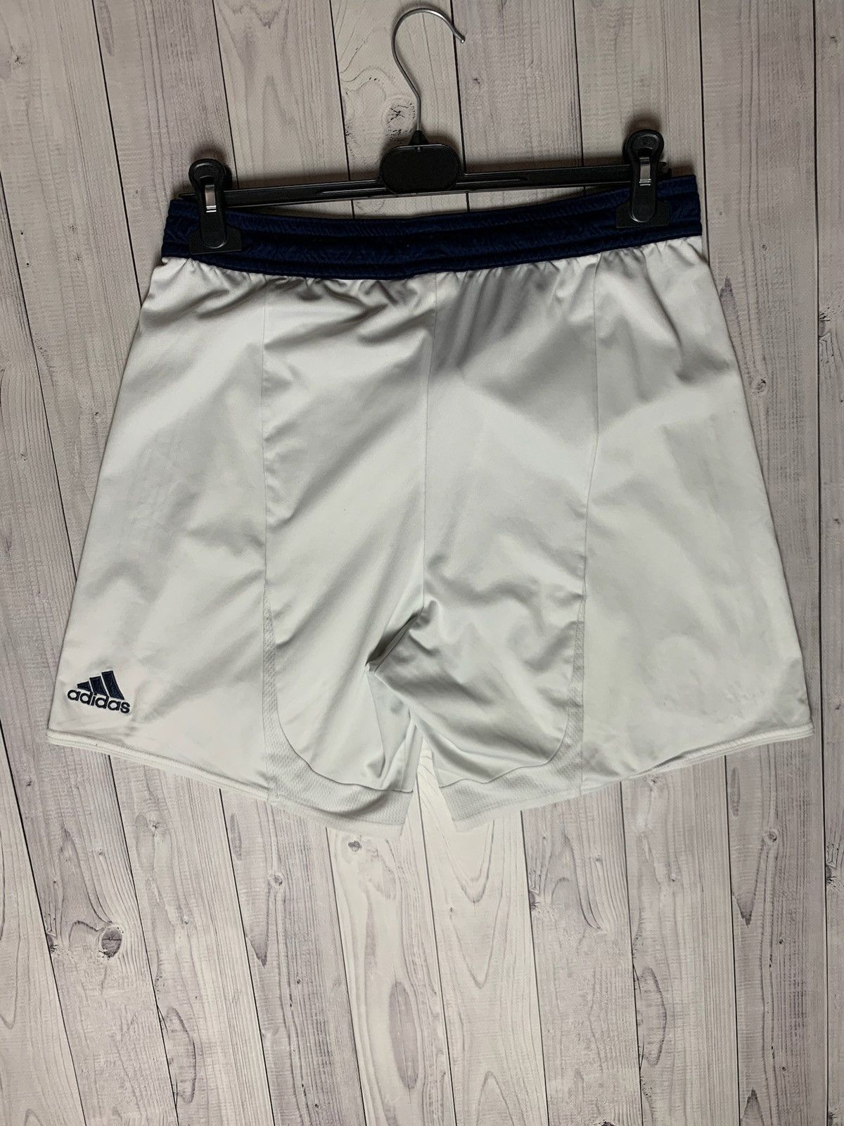 Other Adidas Scotland soccer shorts Size L-XL (36) Size US 36 / EU 52 - 6 Thumbnail