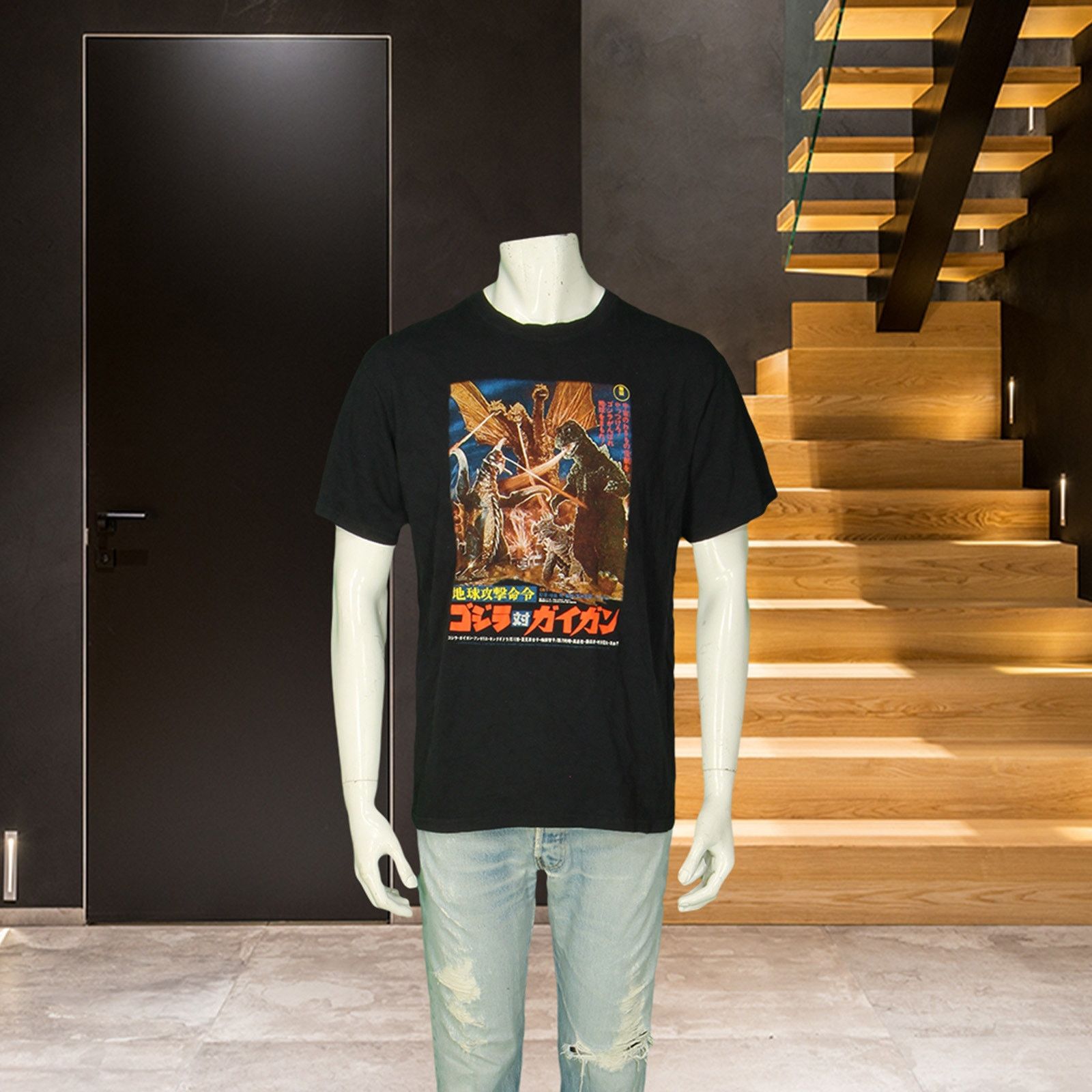Other Vintage Earth Attack Order Godzilla vs Gigan Poster T Shirt Size US L / EU 52-54 / 3 - 1 Thumbnail