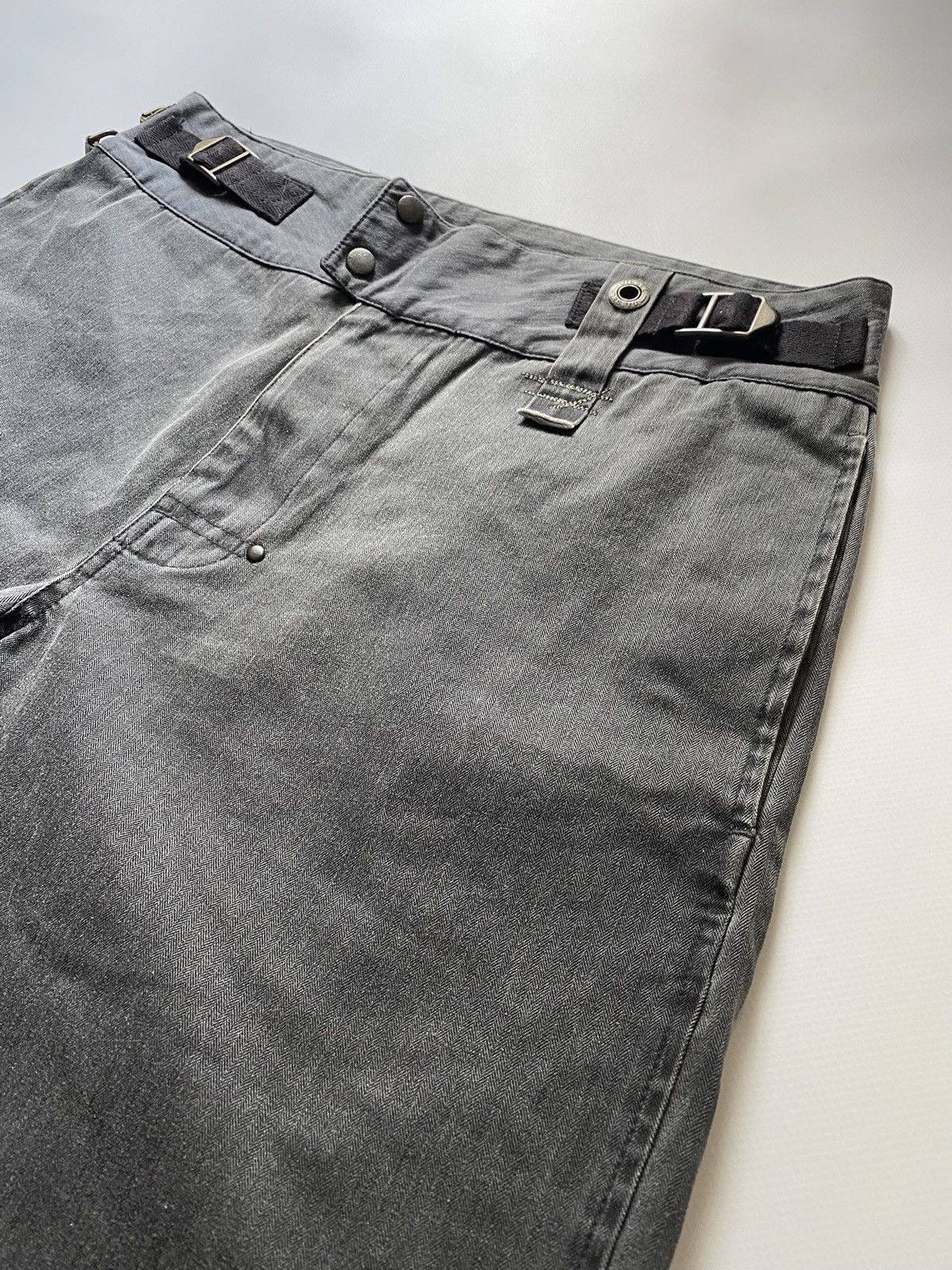 Diesel Vintage Diesel Rare Straight Jeans Leather Elements Size 31 Size US 30 / EU 46 - 7 Thumbnail