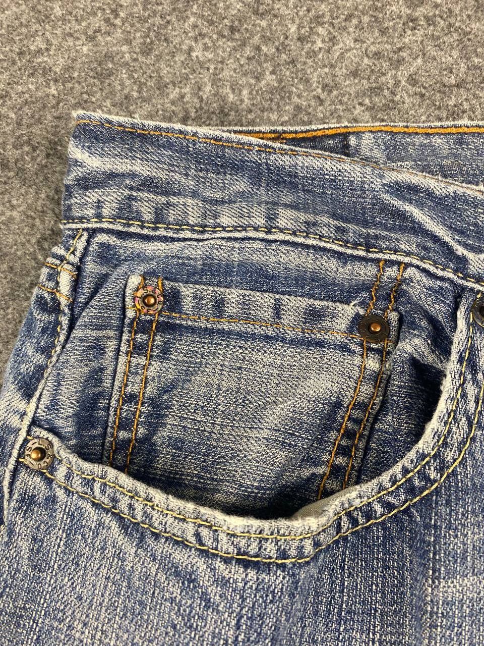Levi's levis 569 relaxed straight distressed denim Size US 34 / EU 50 - 11 Thumbnail