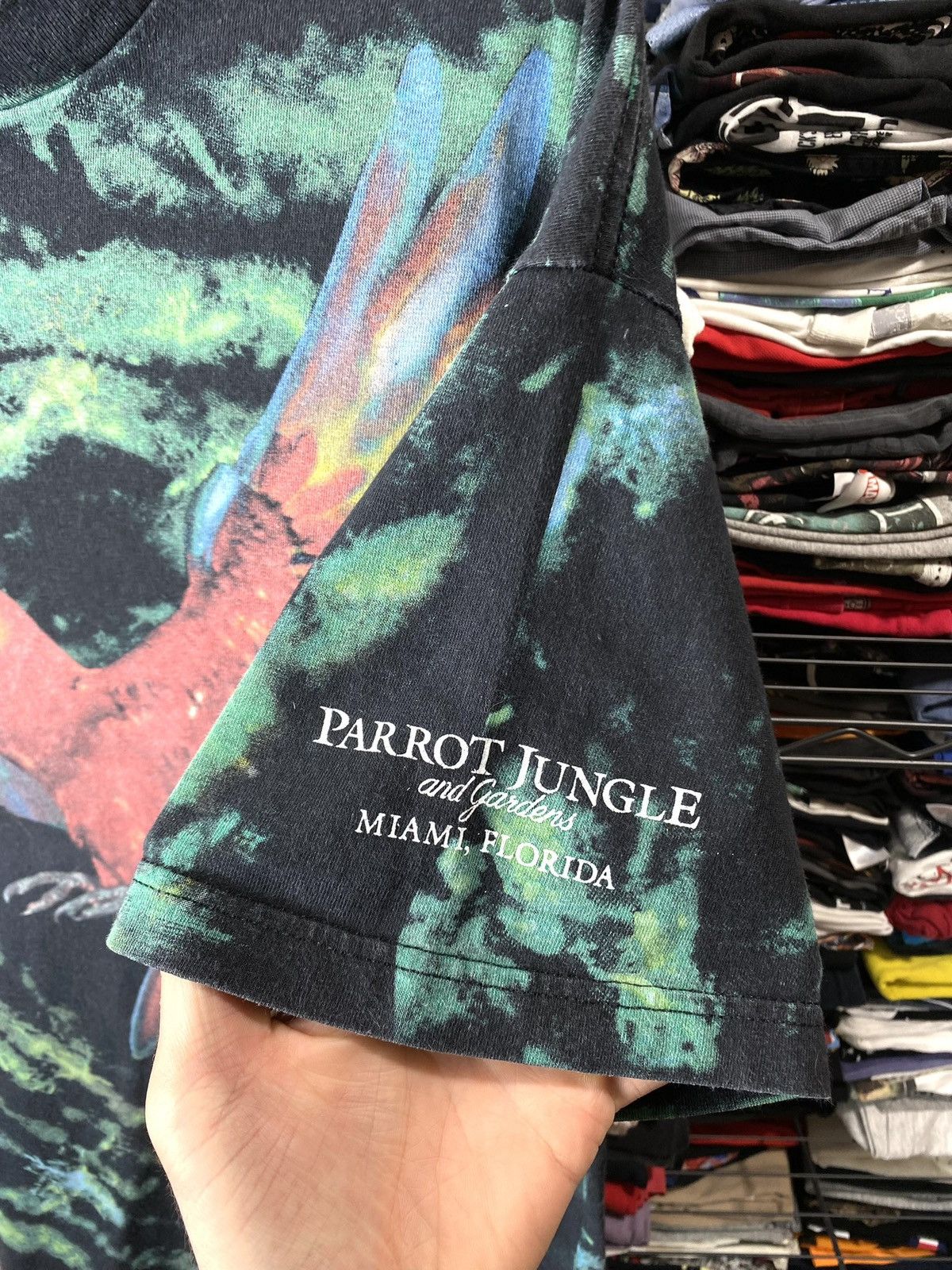 Vintage 💥Rare! 1990’s Vintage Birds Of Tropics T Shirt Art Animals Size US XL / EU 56 / 4 - 6 Thumbnail