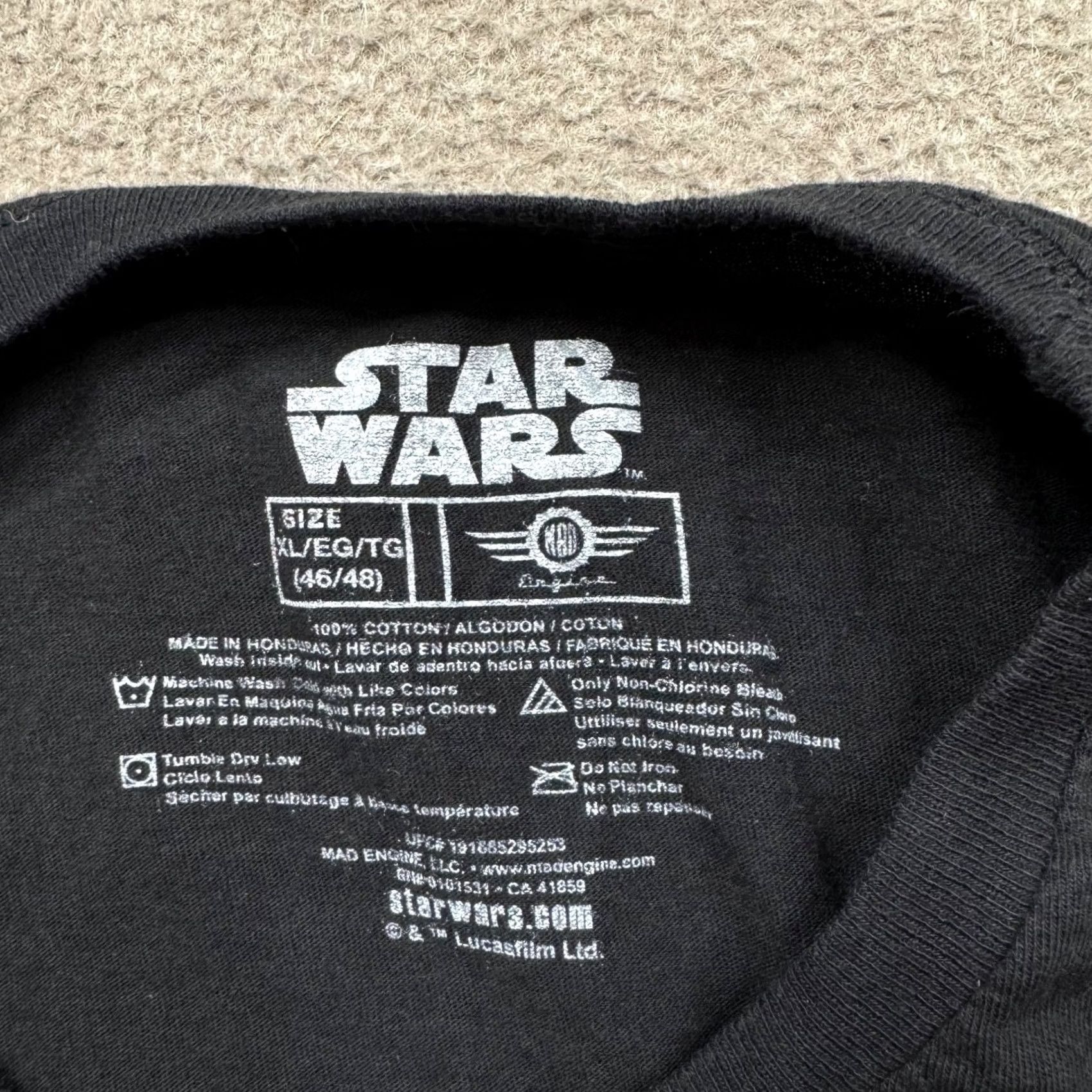 Mad Engine Star Wars Mens Shirt Black XL Short Sleeve Crew Neck Movie Tee Mad Engine Causal Size US XL / EU 56 / 4 - 2 Thumbnail