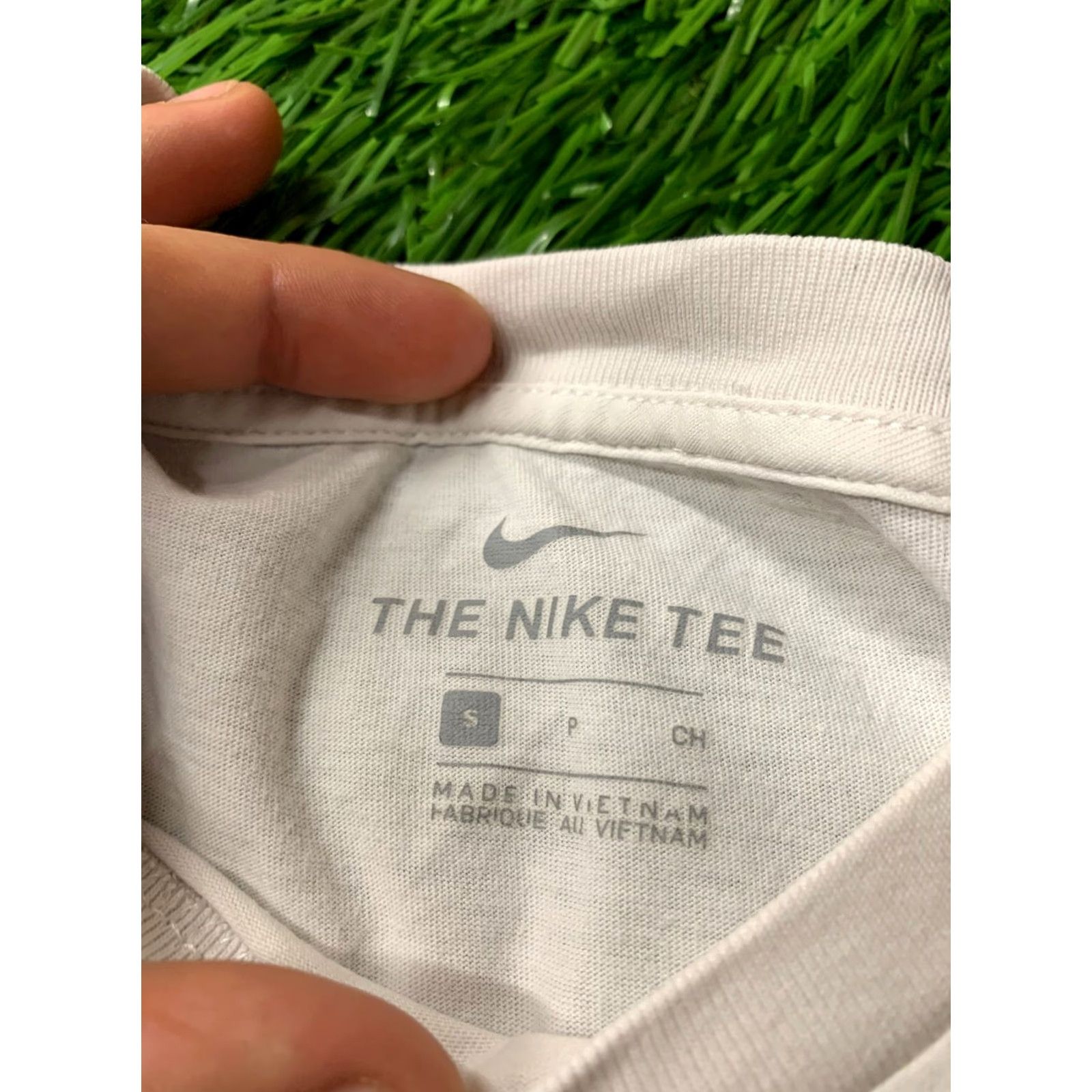 Nike NIKE AIR ORIGINAL MEN Casual Shirt T-SHIRT TEE Jersey SIZE S Small Red Black White Nike Tee Graphic Print Short Sleeve Men's Shirt Size US S / EU 44-46 / 1 - 6 Thumbnail