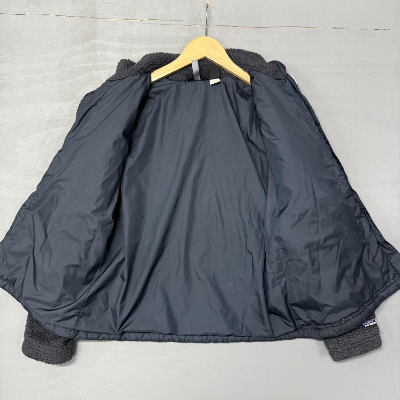 Patagonia Vintage Patagonia Quilted Fleece Zip Up Jacket Women’s Small Size S / US 4 / IT 40 - 7 Thumbnail