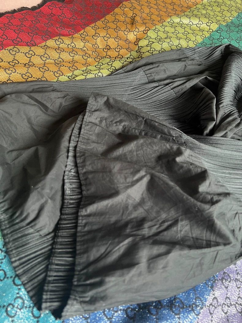 Issey Miyake Issey Miyake size:2 Black pleated skirt Size 42" / US 20 - 5 Thumbnail