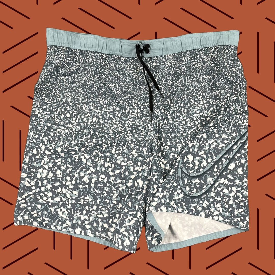Nike Nike Shorts Mens XL Multicolor 9" Linerless Board Surf Geometric Camouflage Swim Trunks Size US 36 / EU 52 - 1 Thumbnail