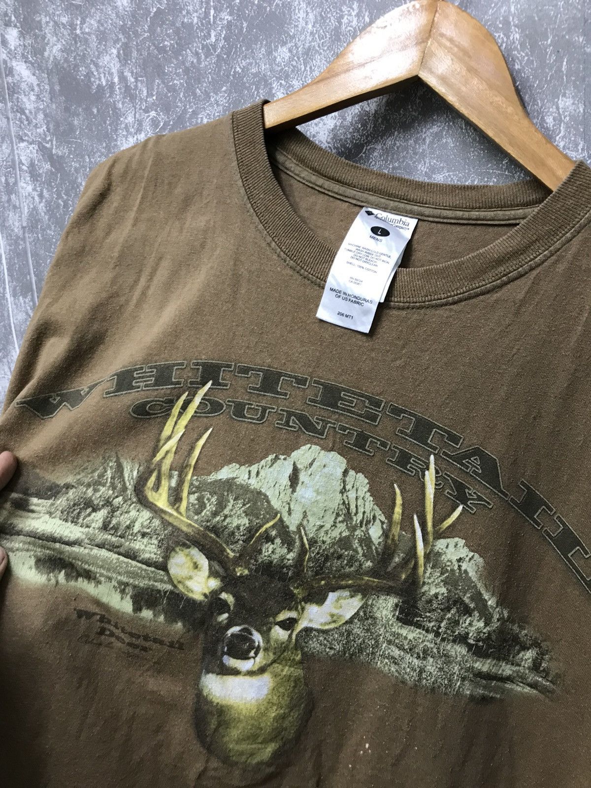Columbia Vintage Columbia Outdoor Sports Wear Tee Size US L / EU 52-54 / 3 - 4 Thumbnail