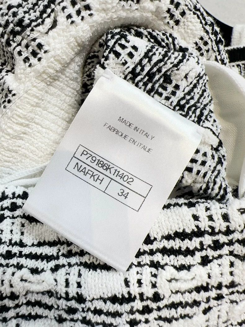 Chanel Chanel 25P spring and summer preview black and white color Size XXS / US 00 / IT 34 - 5 Thumbnail