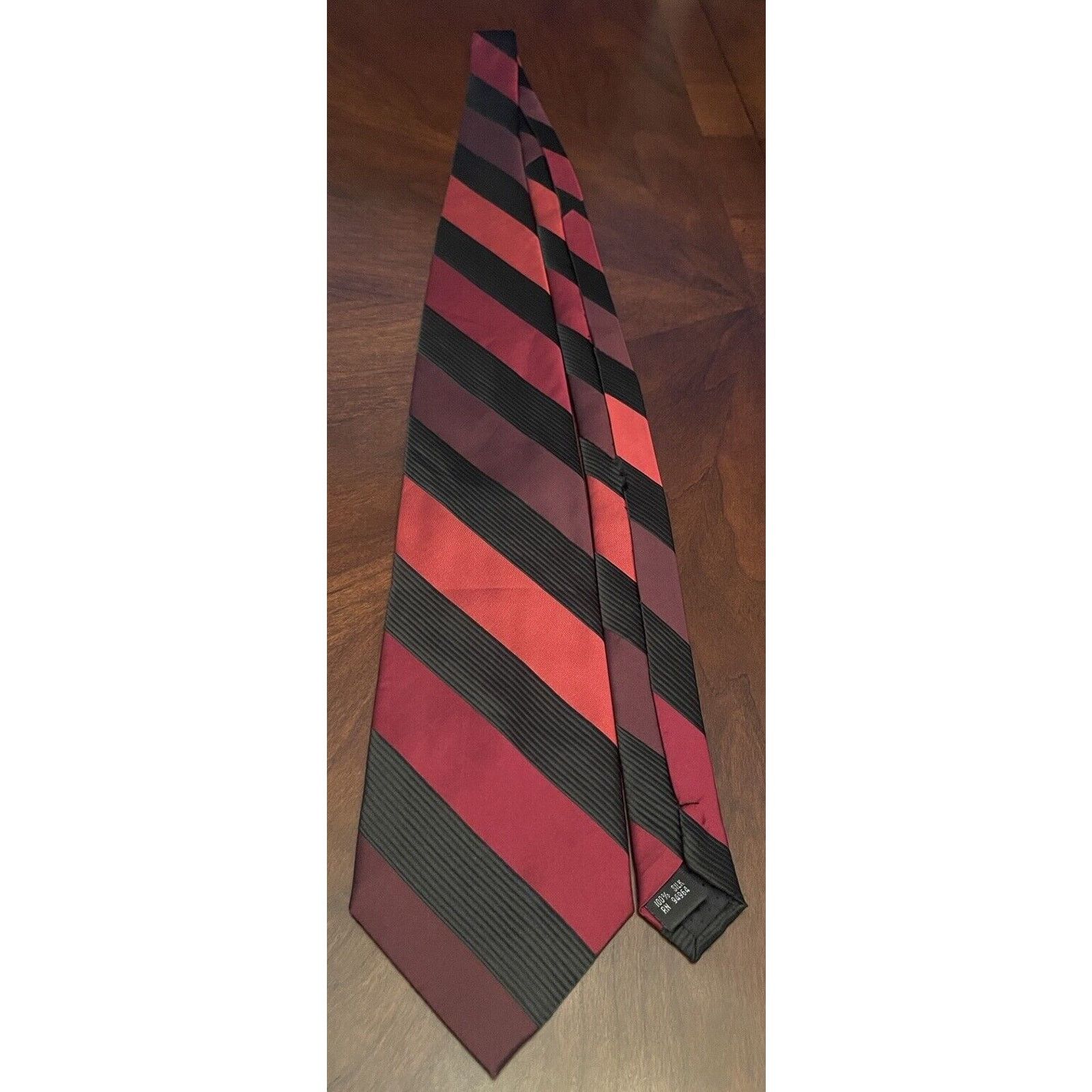 Other Adolfo Hand Made 100% Silk Men’s Neck Tie Made in China Size ONE SIZE - 3 Thumbnail