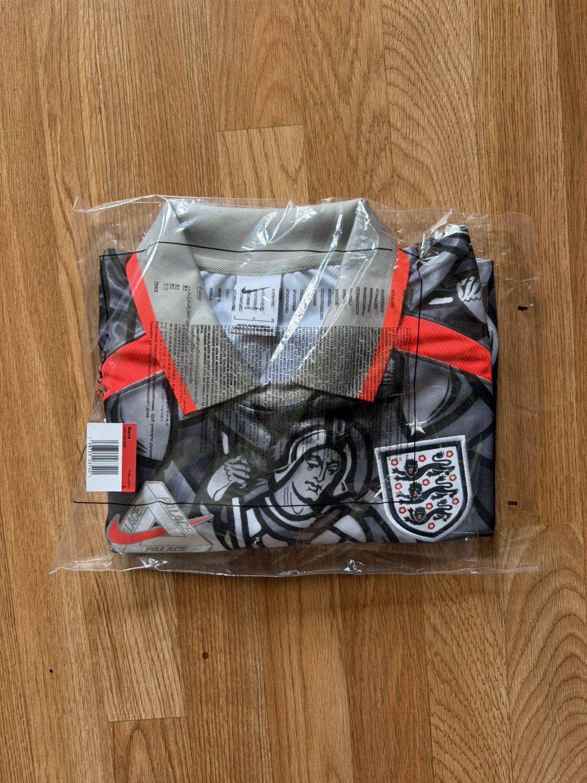 Palace X Nike X England Jersey Large New