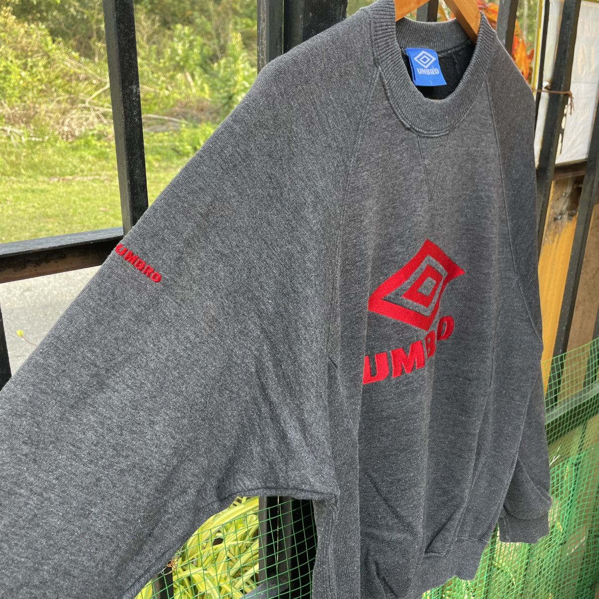 Umbro 🔥Vintage 90s Umbro Embroidered Big Logo Jumper Sweatshirts Size US S / EU 44-46 / 1 - 8 Thumbnail