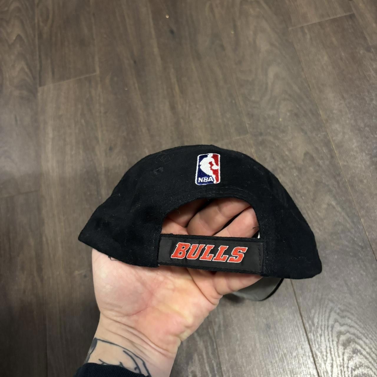 Sports Specialties Vintage chicago bulls sports specialties strap back hat 90s Size ONE SIZE - 3 Thumbnail