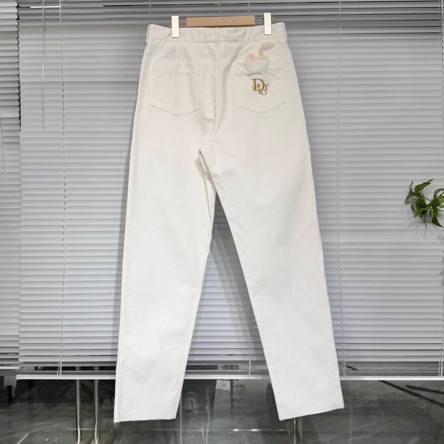 Dior DIOR White Denim Jeans 46 Rabbit Year Gold Embroidery Size US 30 / EU 46 - 2 Thumbnail