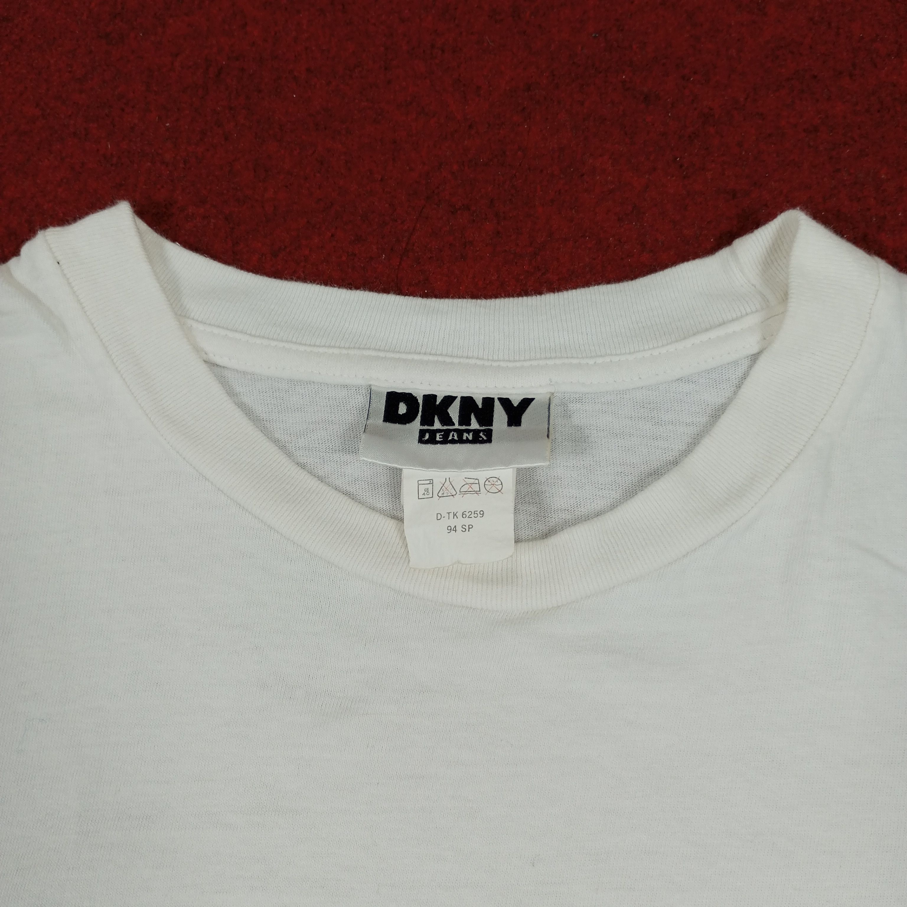 DKNY × Vintage DKNY Jeans Streetwear Style Vintage Tshirt Size US XL / EU 56 / 4 - 4 Thumbnail