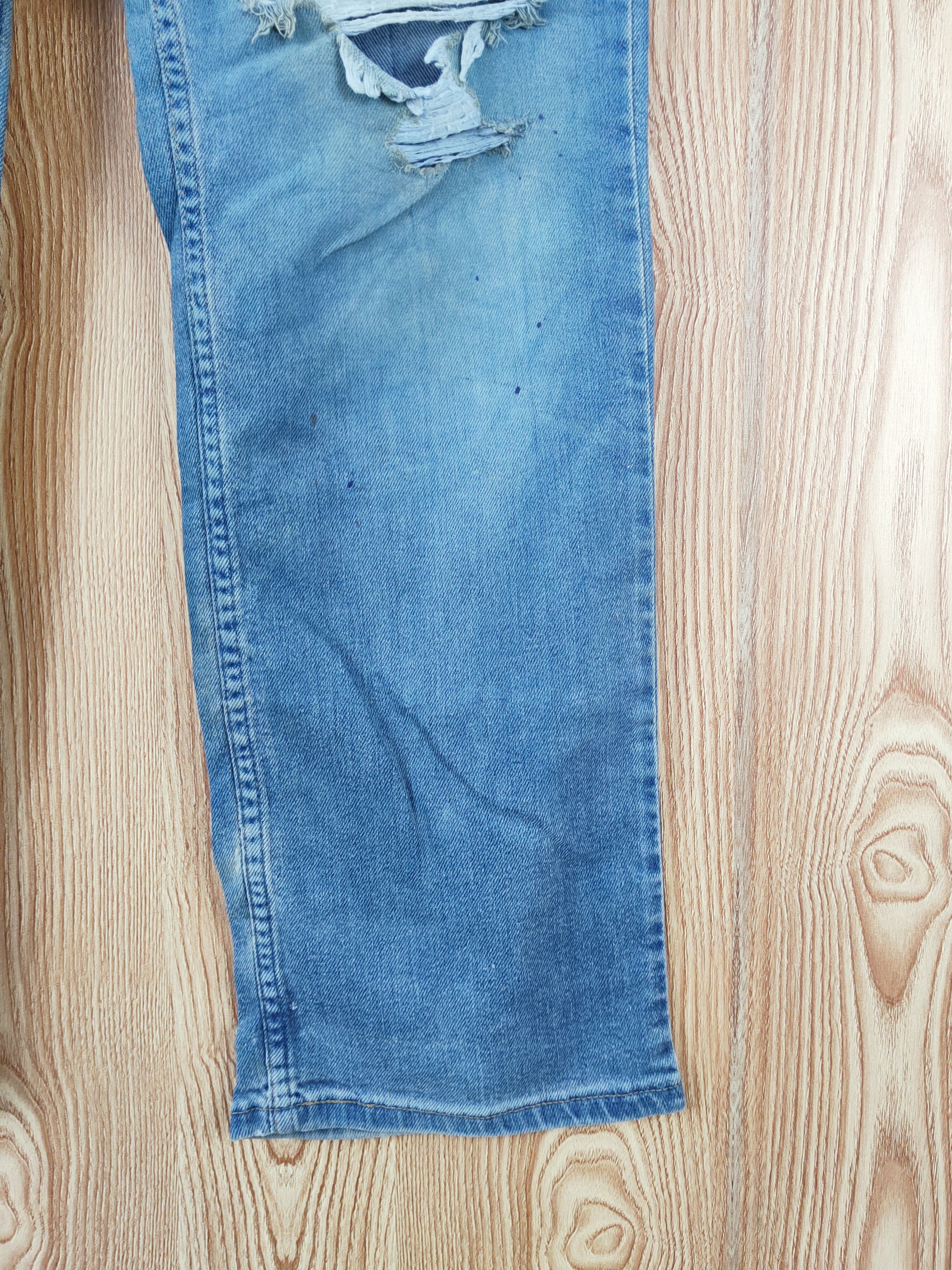 Levi's Levi's Blue Distressed Ripped Jeans #W780 Size US 36 / EU 52 - 6 Thumbnail