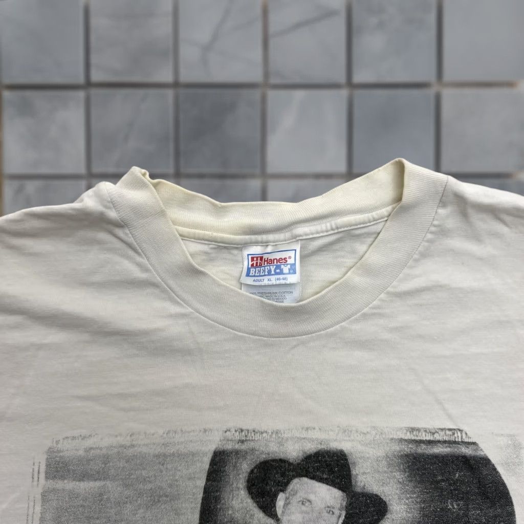 Hanes VINTAGE Hanes Garth Brooks Shirt Mens XL White Graphic 90s Tee Size US XL / EU 56 / 4 - 1 Thumbnail