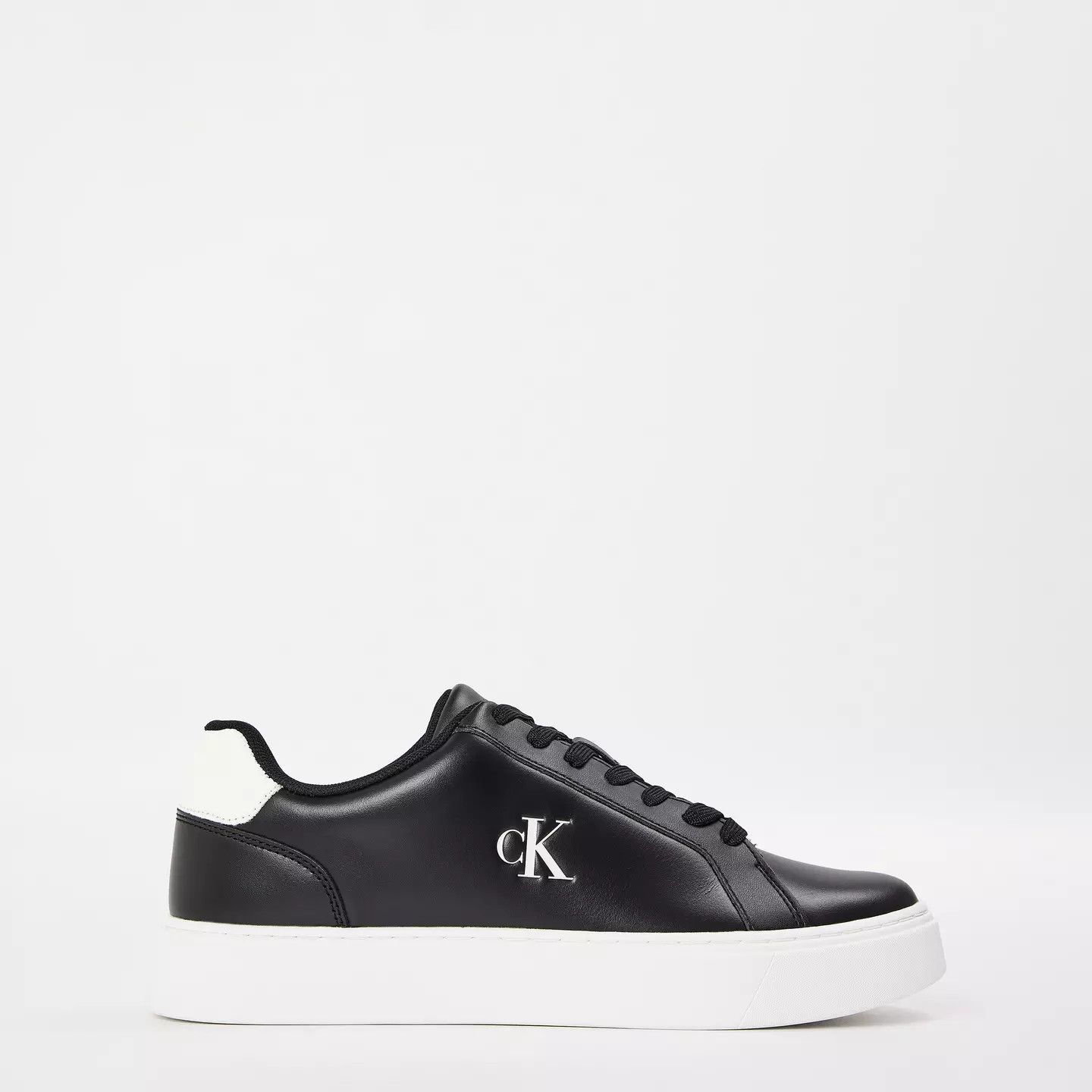 Calvin Klein o1g2r1mq0426 Classic Cup Low-Top Trainers in Black/White Size US 11 / EU 44 - 1 Thumbnail
