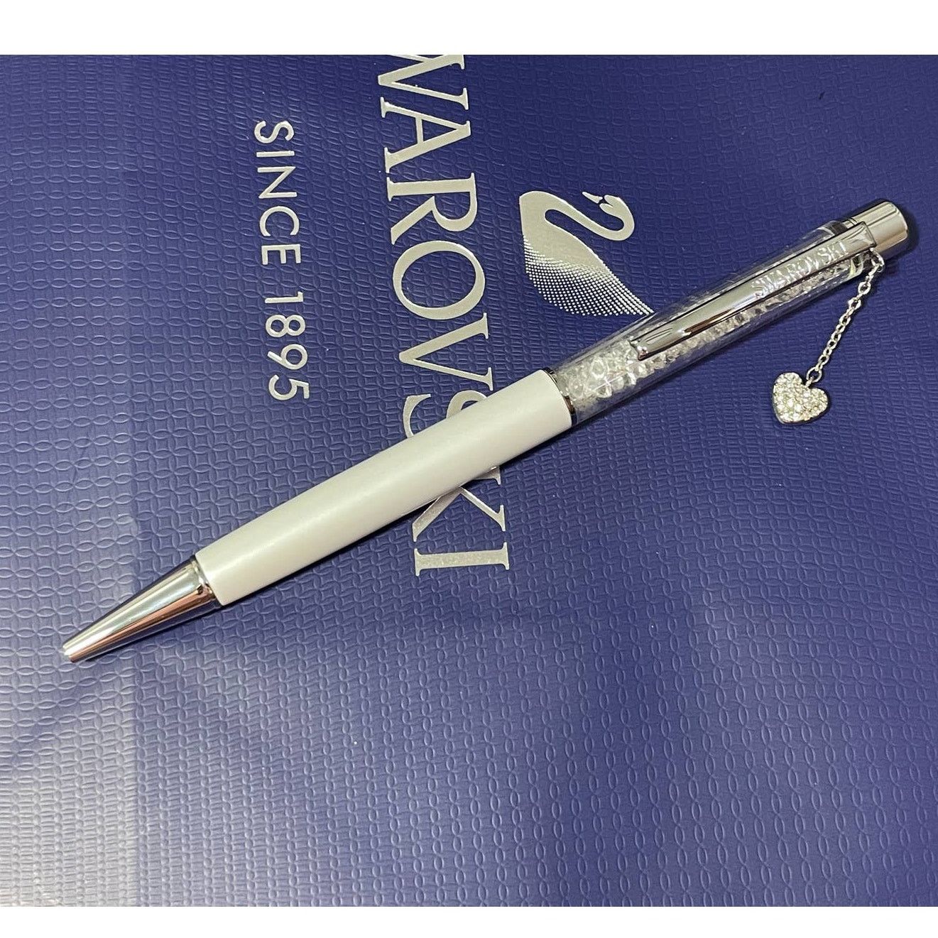 Swarovski Swarovski White Ballpoint Pen dangling heart charm new Size ONE SIZE - 2 Thumbnail