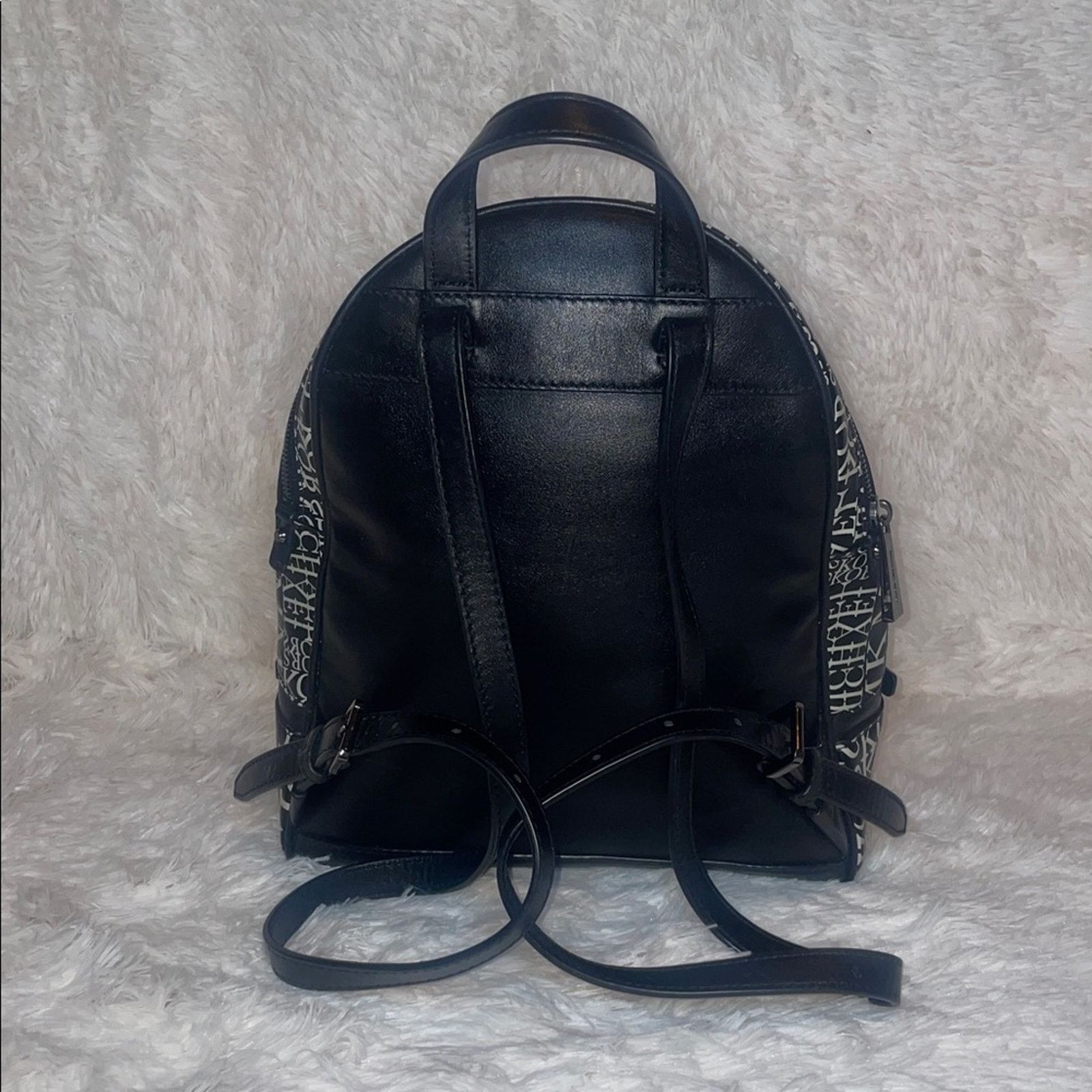 Michael Kors Michael Kors Rhea Zip Medium Leather Backpack Black White Size ONE SIZE - 8 Thumbnail