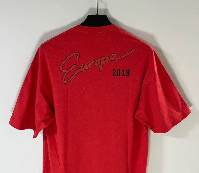 Balenciaga Balenciaga Short - sleeved t - shirt Size US XS / EU 42 / 0 - 4 Thumbnail