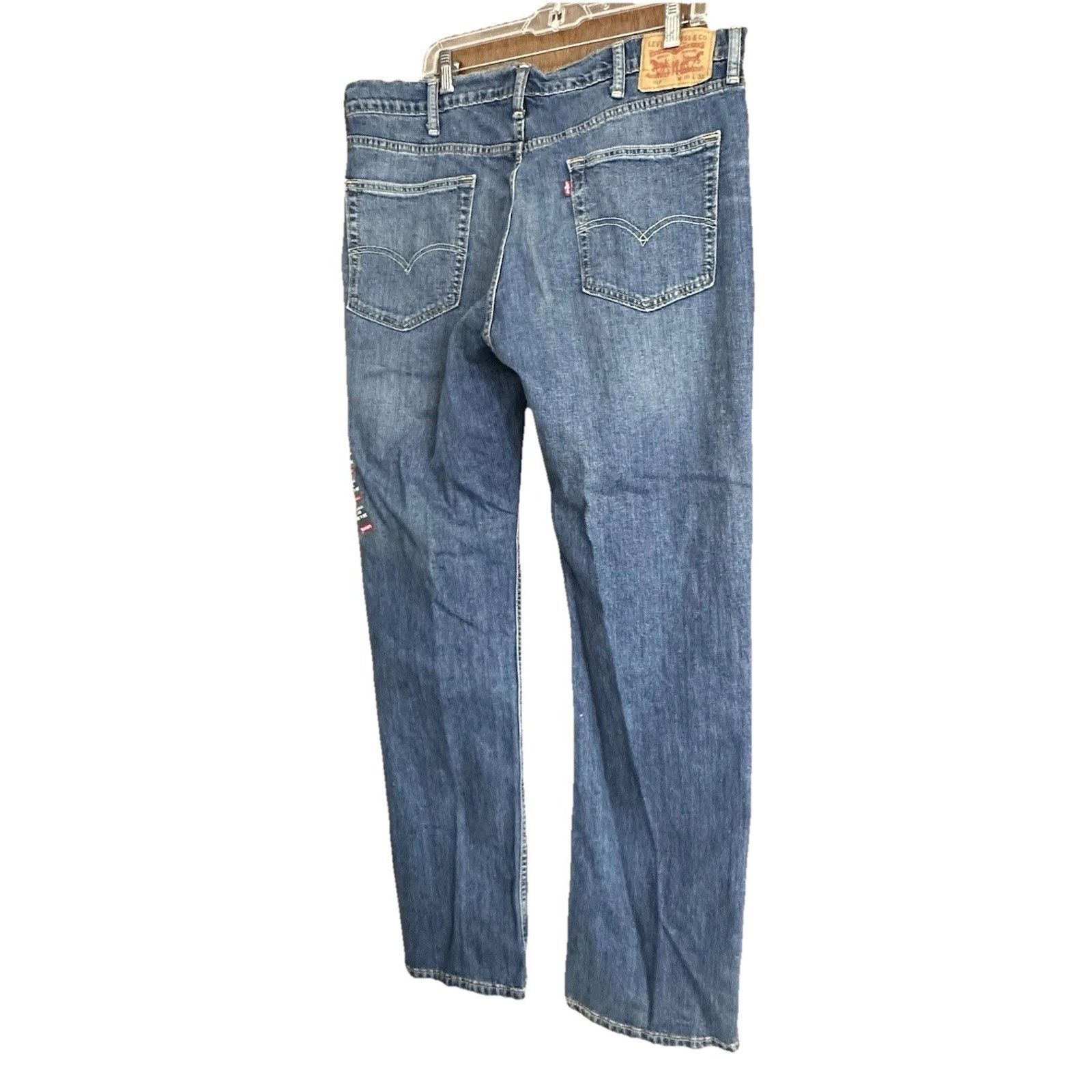 Levi's Levis 514 Straight Leg Men's 38x32 Medium Wash Blue jeans Size US 38 / EU 54 - 2 Thumbnail