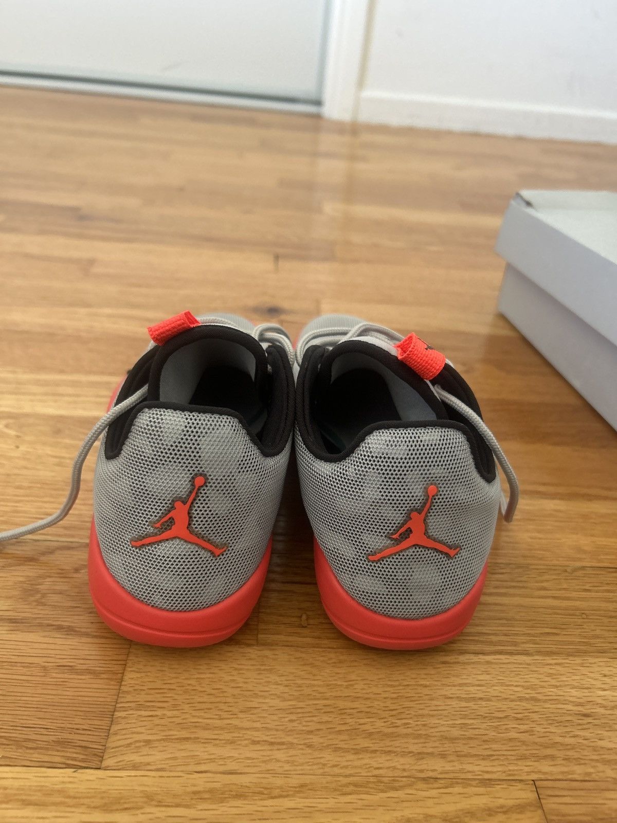 Jordan Brand Kids' Air Jordan Eclipse BG 'Grey Infrared Size US 4 / IT 34 - 7 Thumbnail
