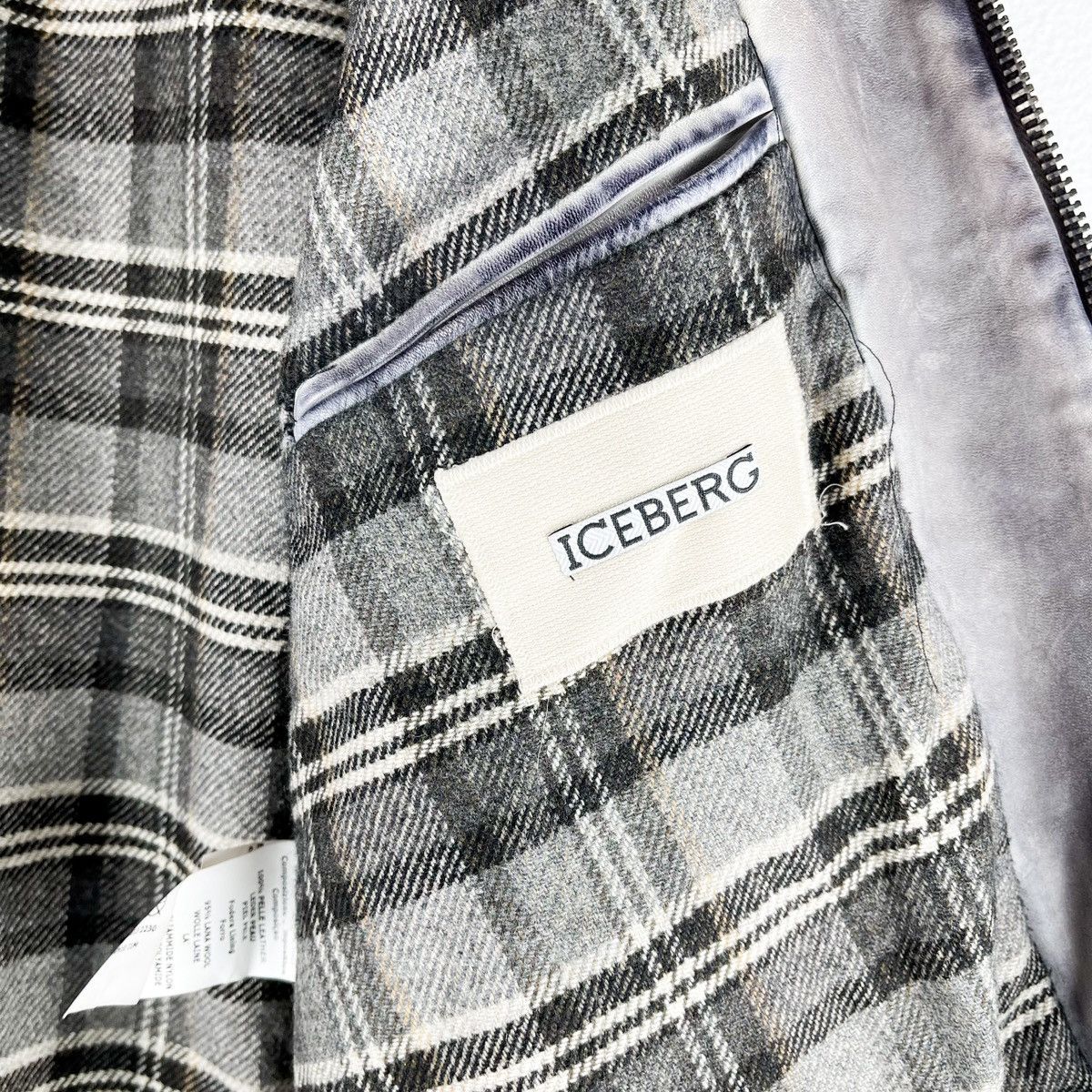 Iceberg ICEBERG Leather RARE Bomber Jacket SZ M Size US M / EU 48-50 / 2 - 6 Thumbnail