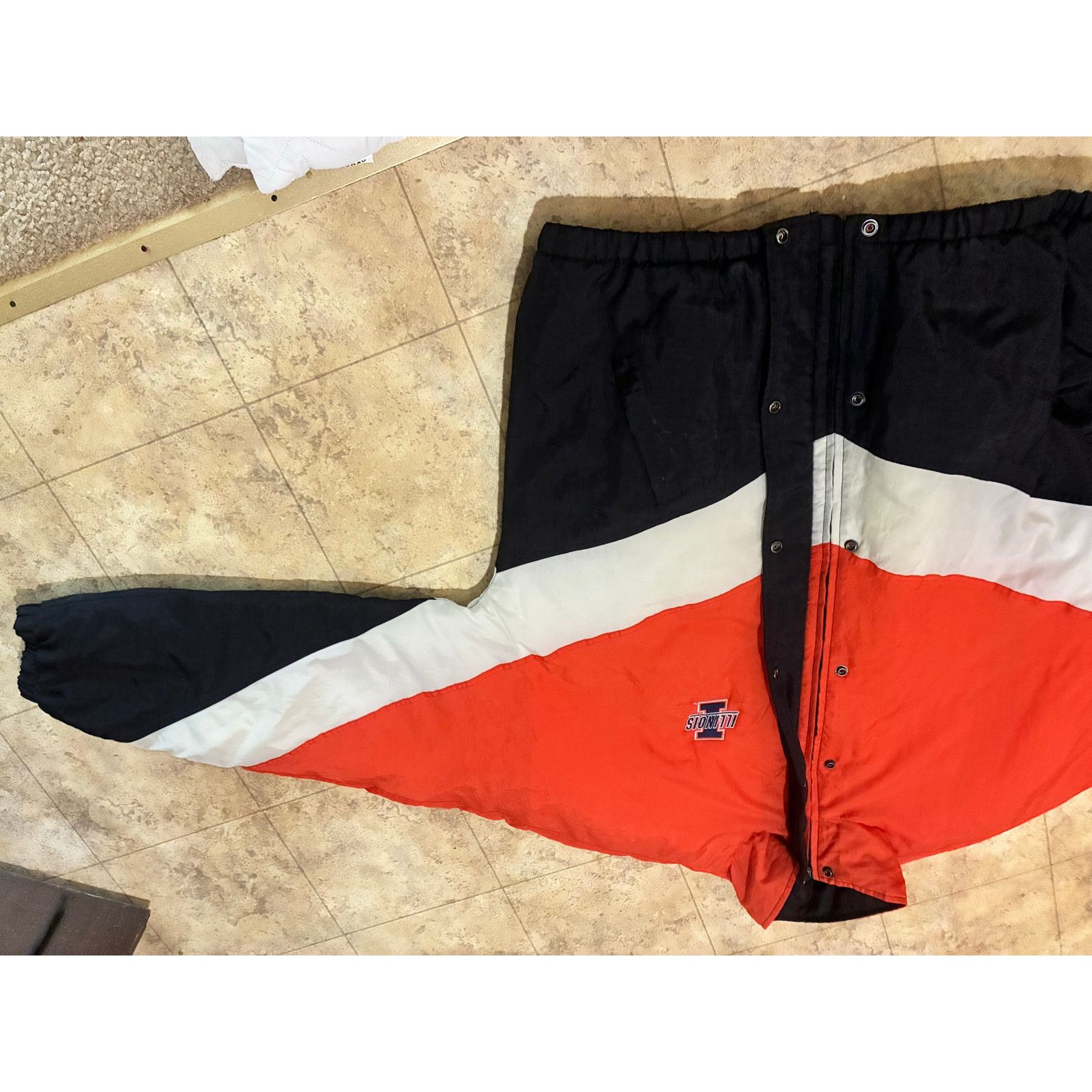 Holloway Vintage UI Holloway Nylon Jacket XL Red/White/Black Size US XL / EU 56 / 4 - 2 Thumbnail