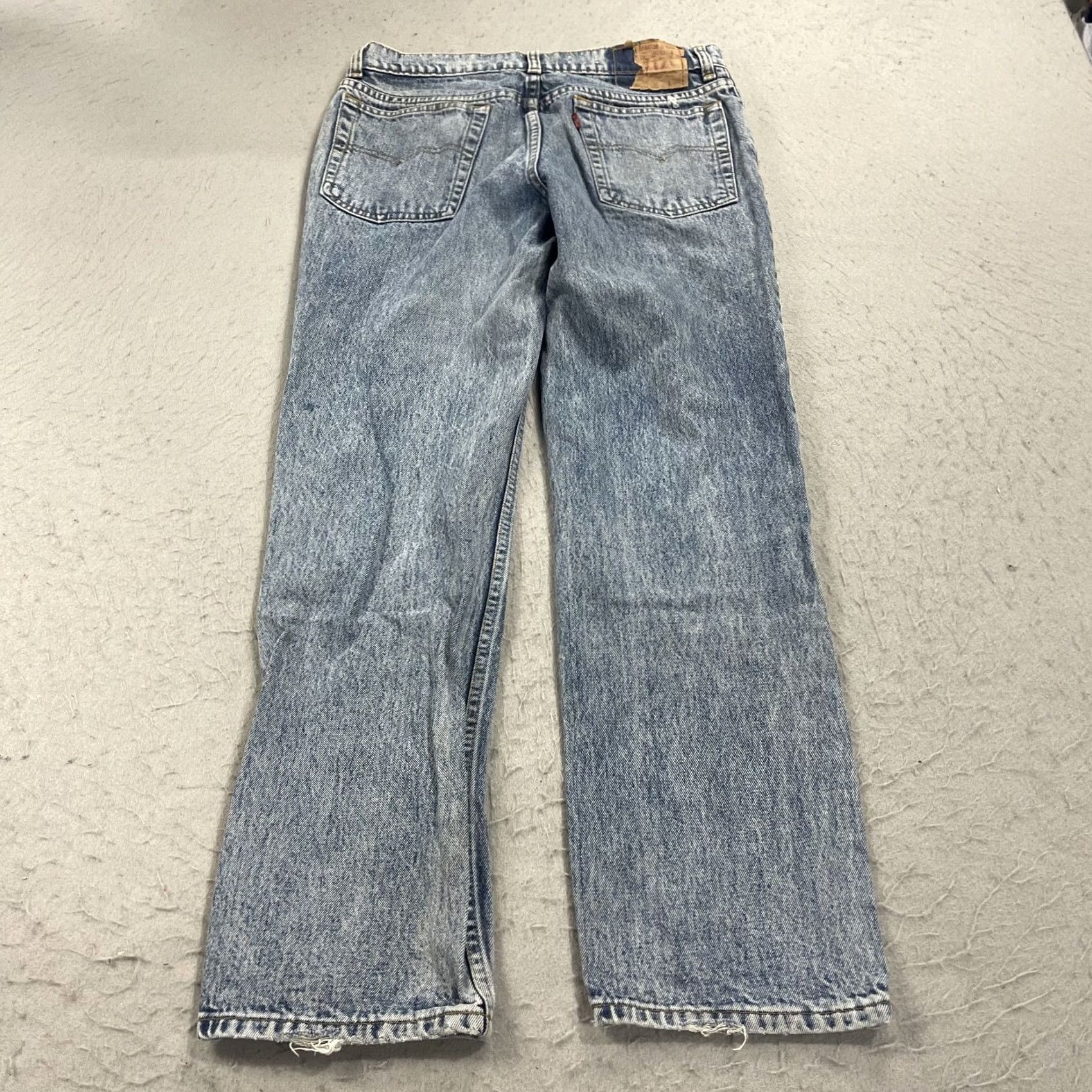 Levi's VINTAGE Levi's 509 Jeans Mens 32x29 Blue Distressed Workwear Denim USA 80s Jeans Mens 32x29 Blue Distressed USA 80s Size US 32 / EU 48 - 6 Thumbnail