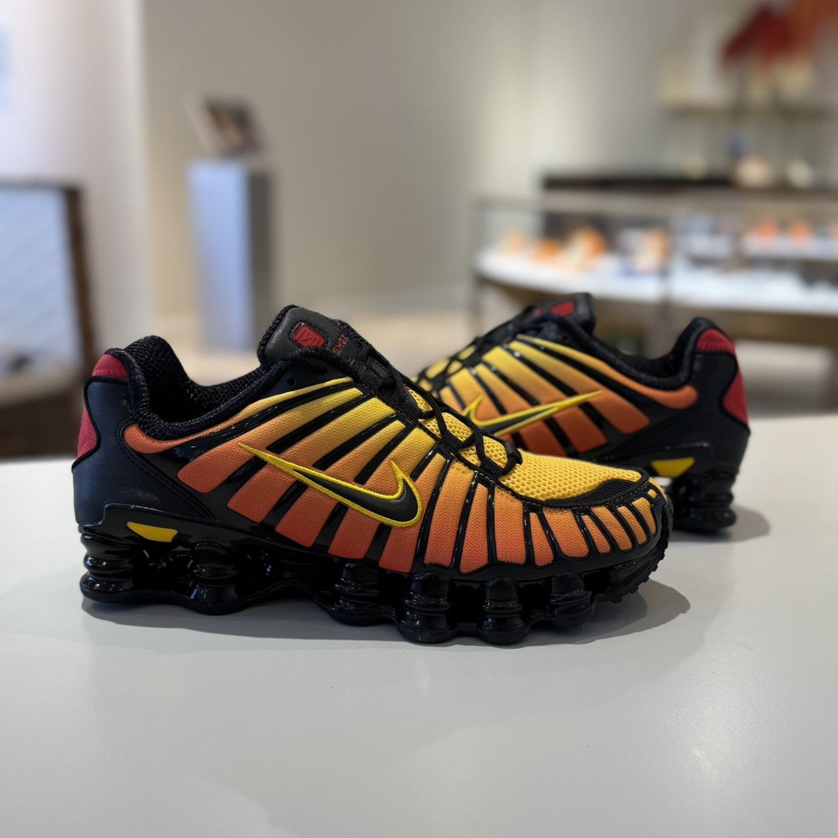 Nike Nike Shox TL Sunrise Size US 9.5 / EU 42-43 - 1 Thumbnail