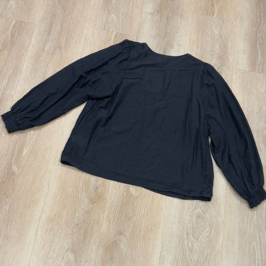 Old Navy Old Navy Long-Sleeve Clip-Dot Peasant Blouse, Long Puff Sleeves Women’s Large Size L / US 10 / IT 46 - 4 Thumbnail