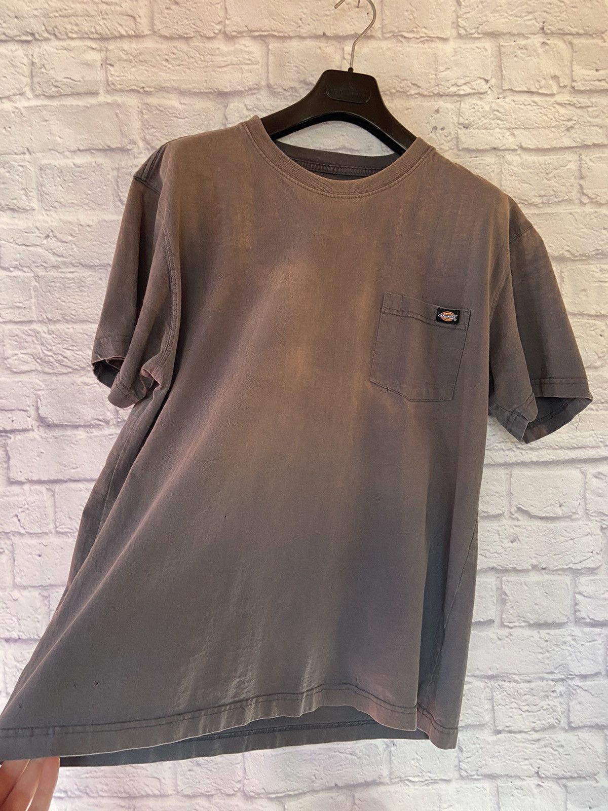 Dickies (XL) VINTAGE THRASHED DICKIES POCKET TEE Size US XL / EU 56 / 4 - 5 Thumbnail