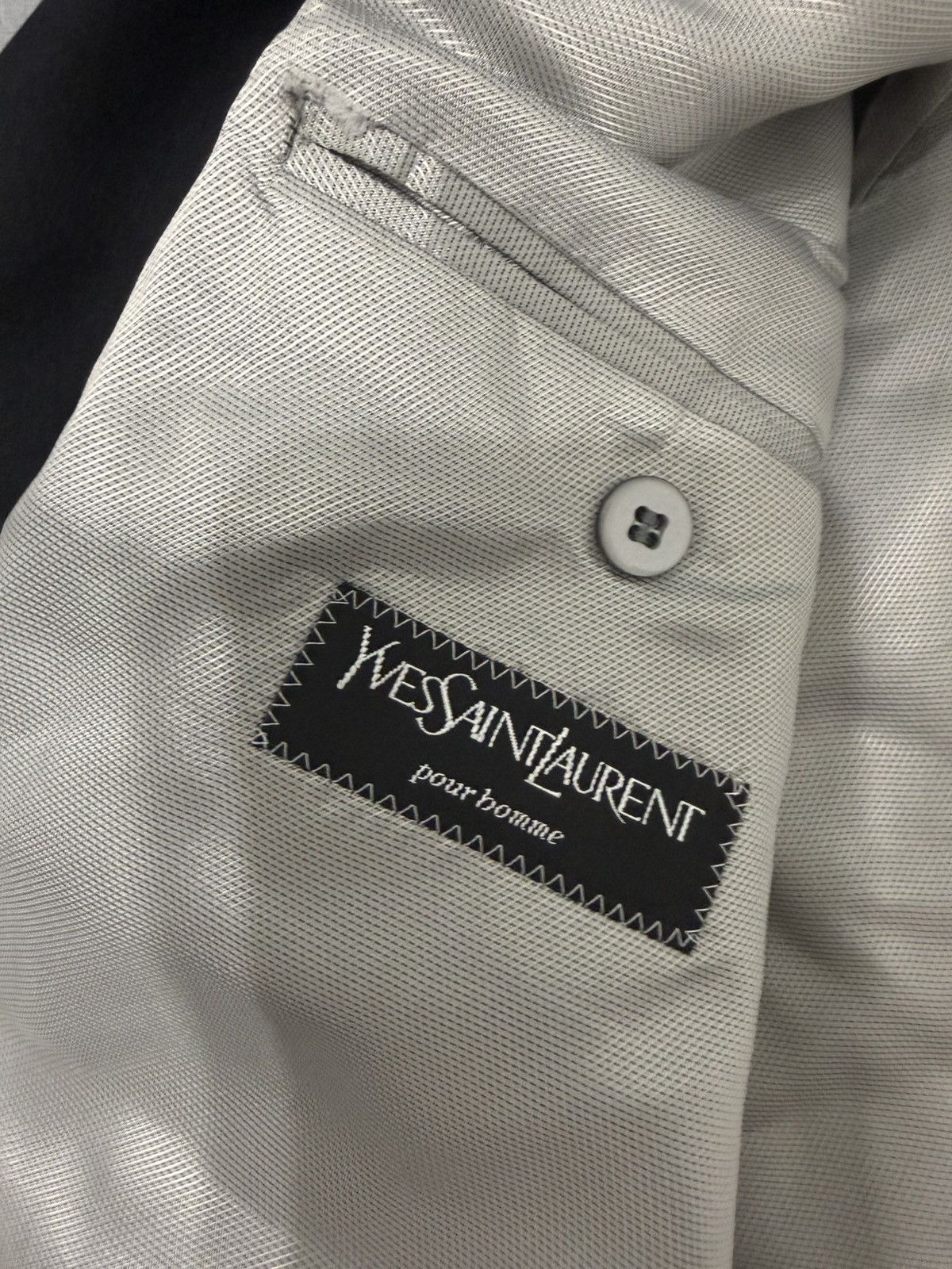 Yves Saint Laurent Very nice Size 48L - 9 Thumbnail