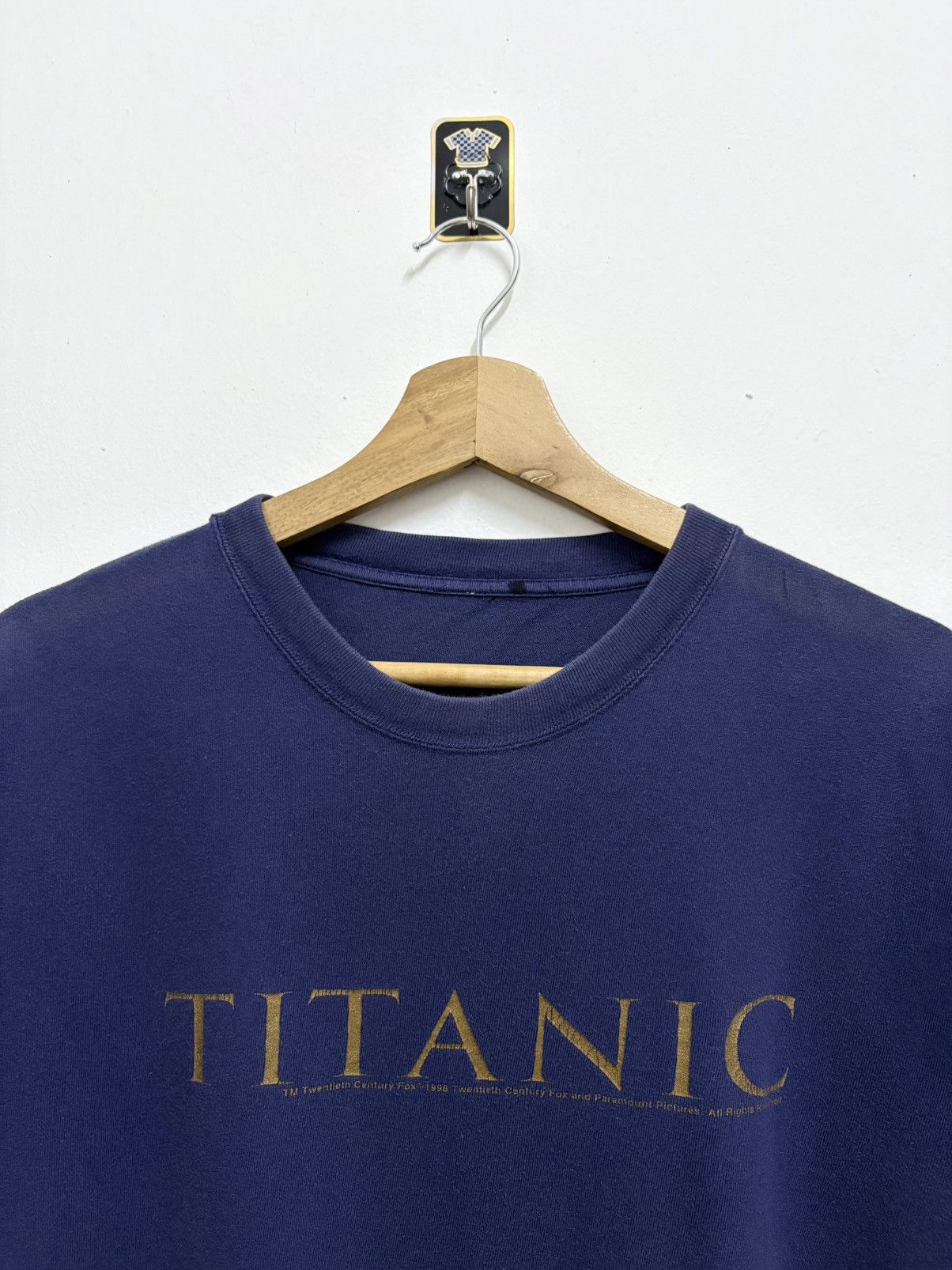 Vintage Vintage 90’s Titanic - Paramount Pictures Movie Boxy T-Shirt Size US L / EU 52-54 / 3 - 3 Thumbnail